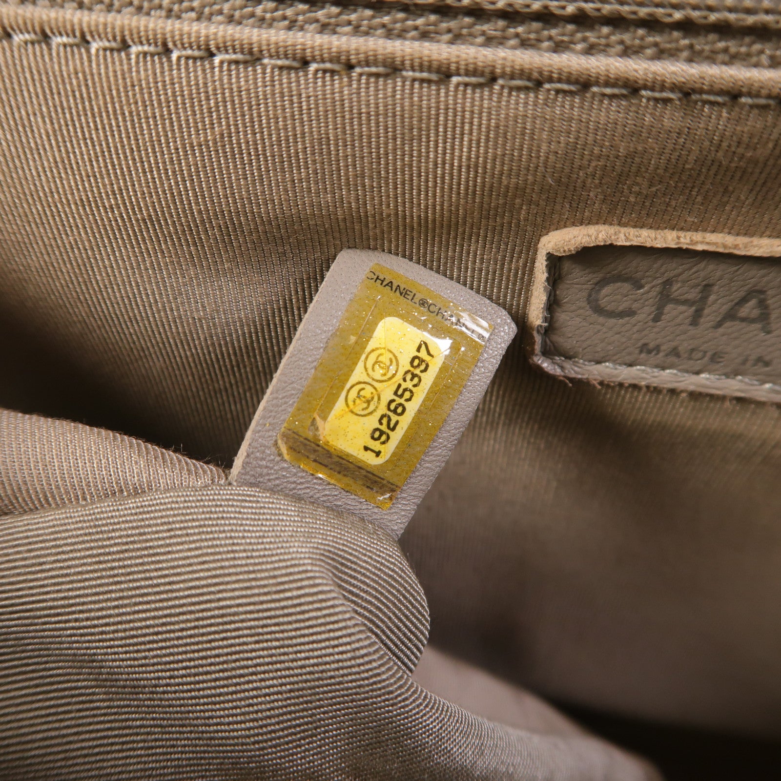 CHANEL 羊皮皮革Boy 30鏈帶肩背袋