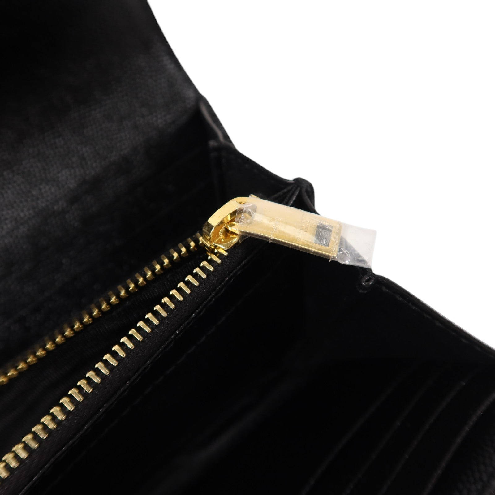 SAINT LAURENT 牛皮皮革Cassandre Matelasse Large Flap Wallet金扣長錢包