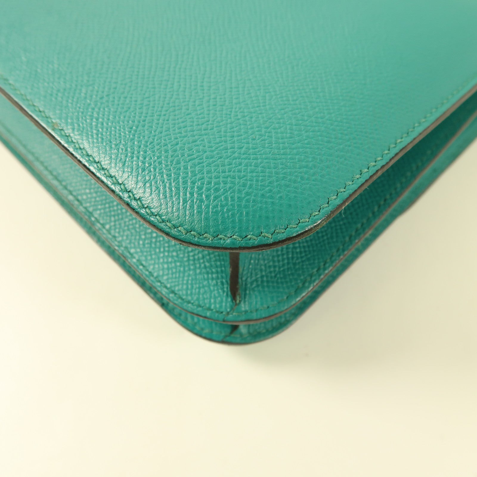 HERMES Epsom皮革Constance 24銀扣肩背袋Blue Paon/Menthe