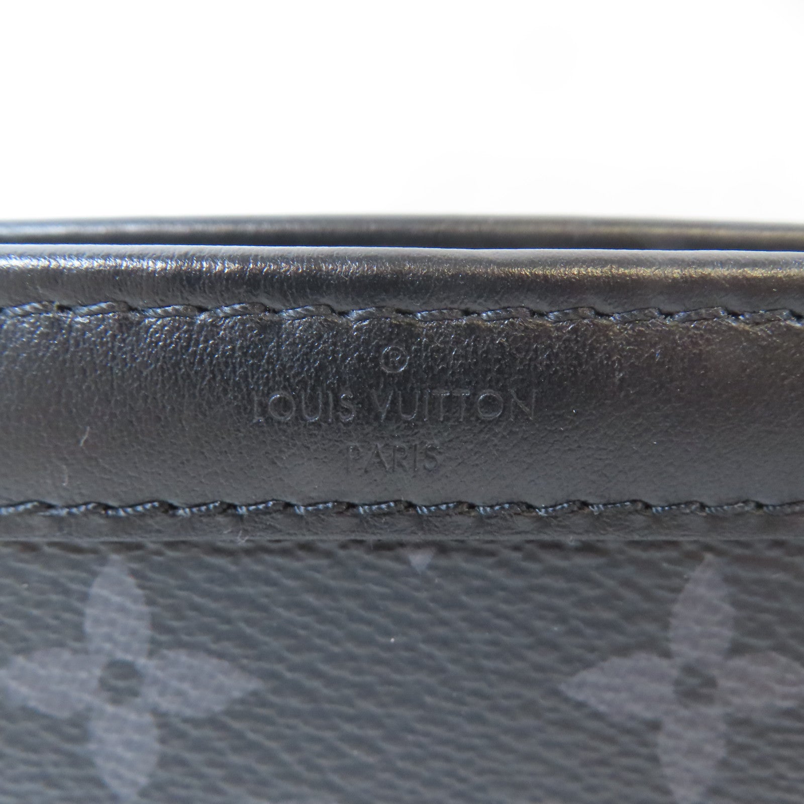 LOUIS VUITTON Monogram Eclipse Gaston銀扣肩背袋黑色