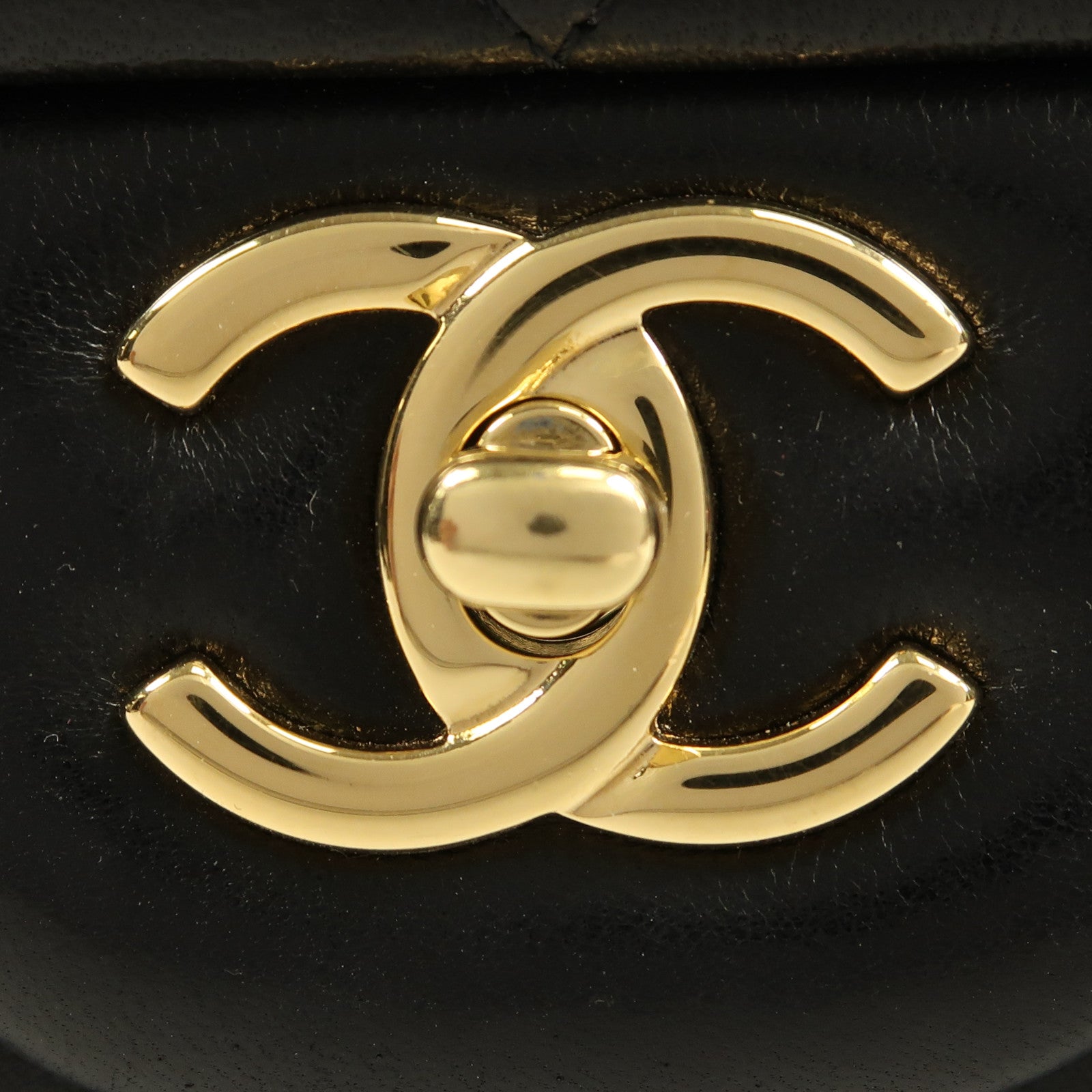 CHANEL 羊皮皮革Large Classic金扣鏈帶肩背袋
