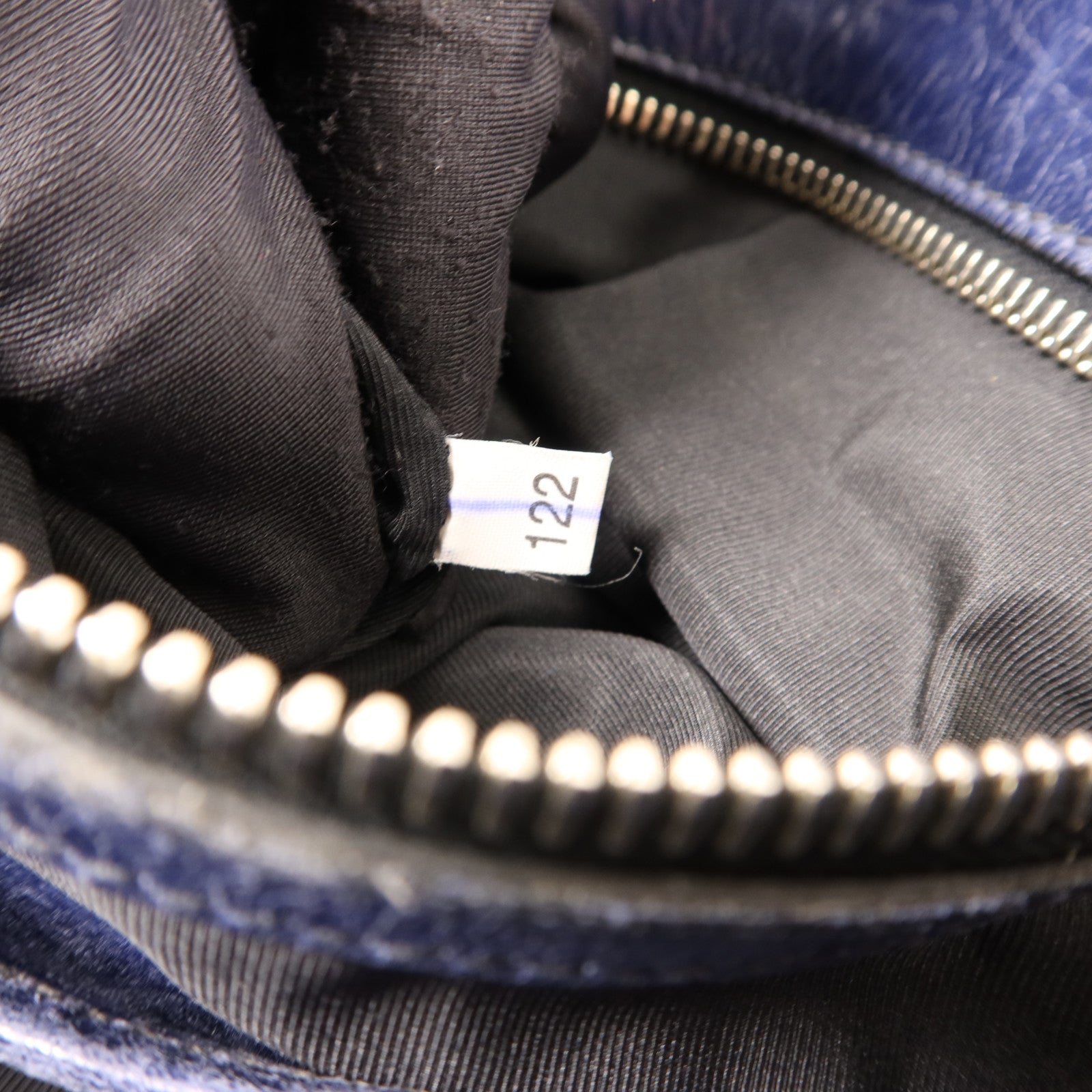 Miu Miu 牛皮皮革2 Way Shoulder Bag銀扣手挽肩背兩用袋