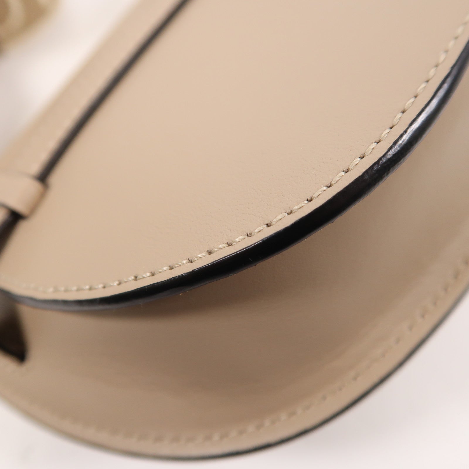 LOEWE 牛皮皮革Mini Gate金扣肩背袋