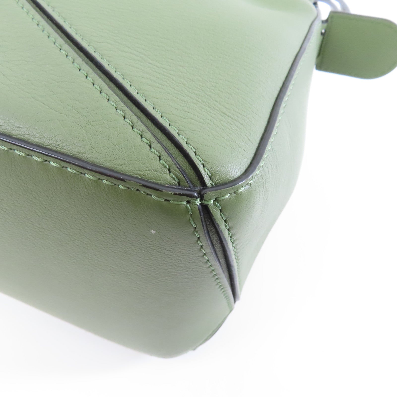 LOEWE 牛皮皮革Puzzle Small金扣手挽肩背兩用袋綠色
