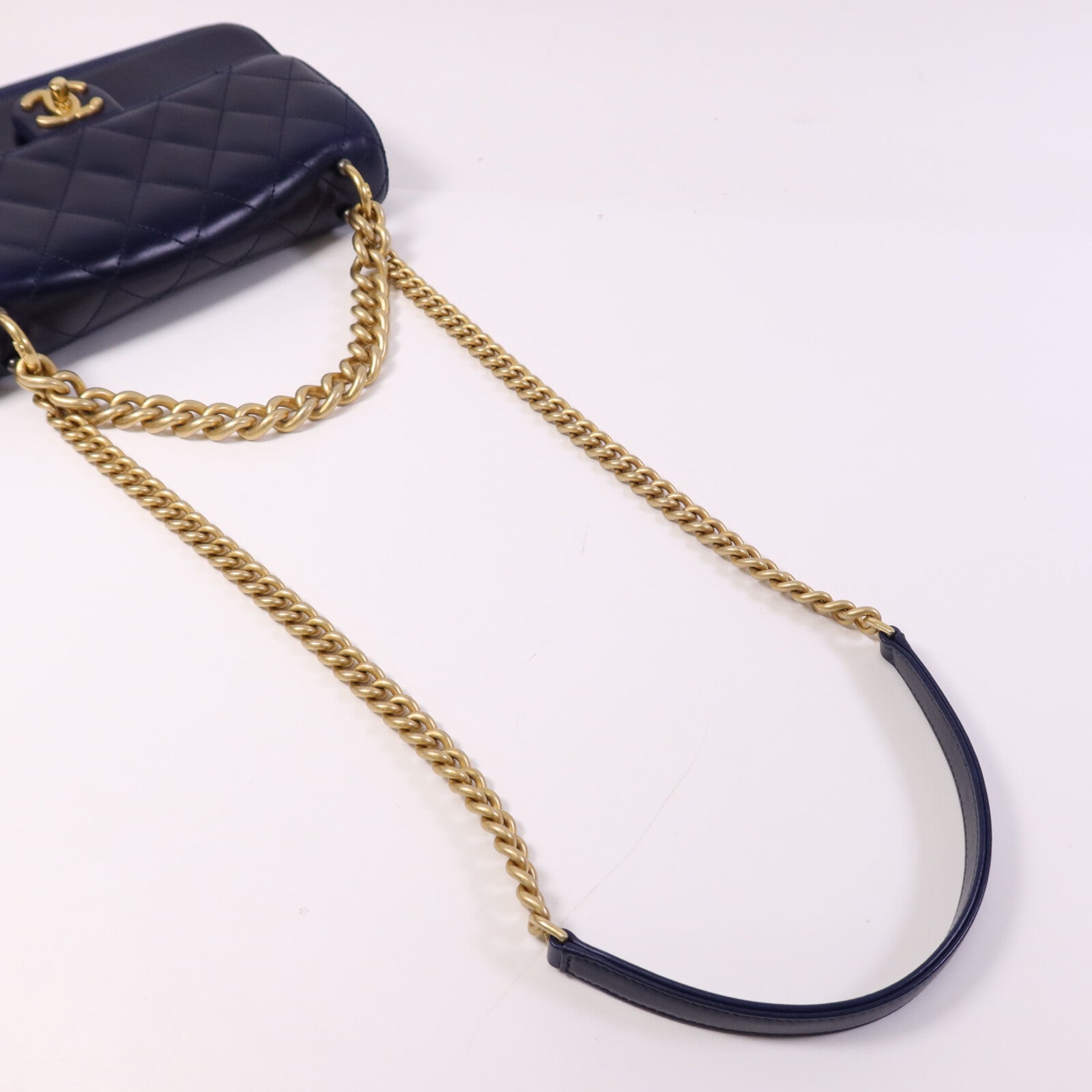 CHANEL 【激減優惠】牛皮皮革Chain Shoulder Bag金扣鏈帶肩背袋