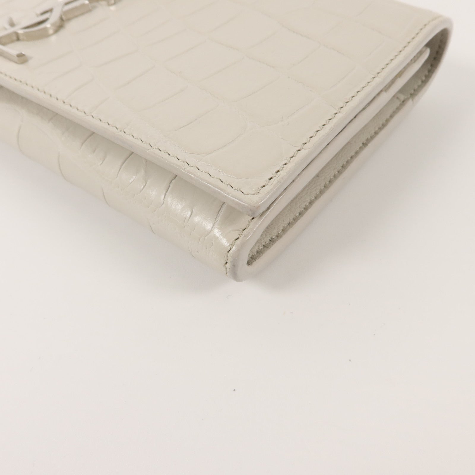 YVES SAINT LAURENT 牛皮皮革Crocodile Embossed Flap Long Wallet長錢包