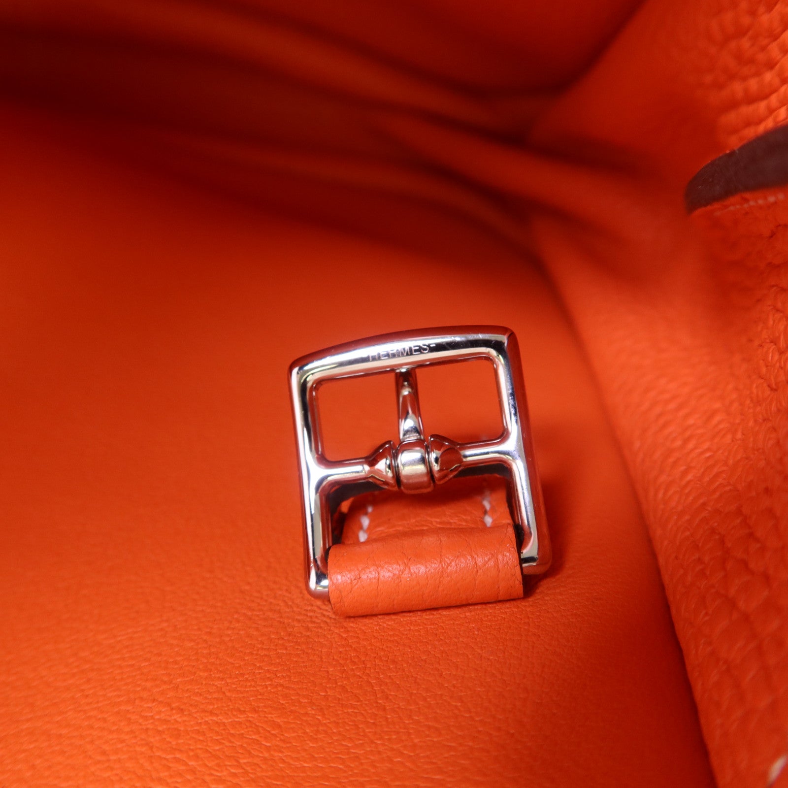 HERMES Clemence皮革Halzan 31銀扣手挽肩背兩用袋Orange Poppy