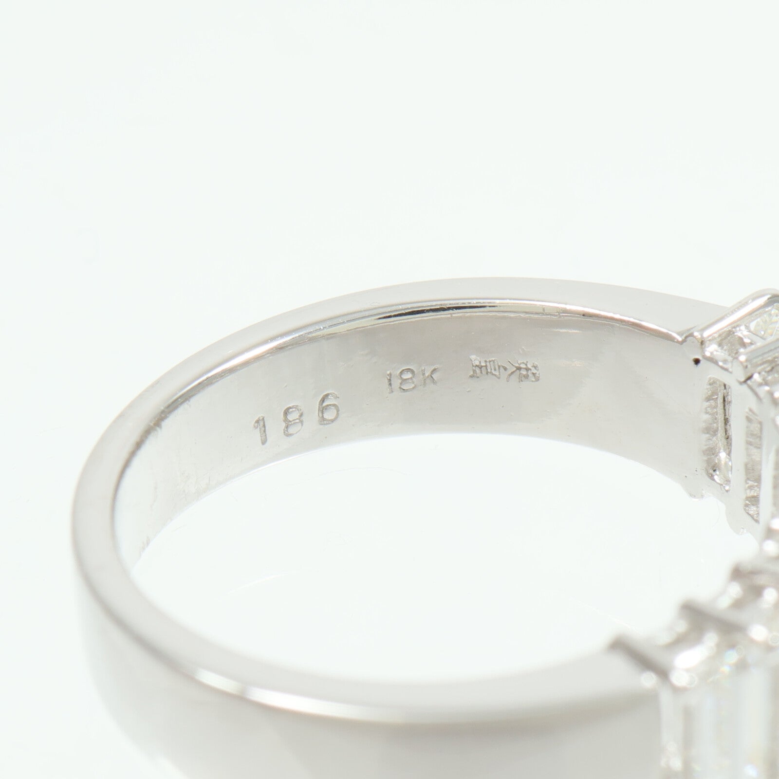 JEWELRY 18K白金Diamond Ring鑽石戒指