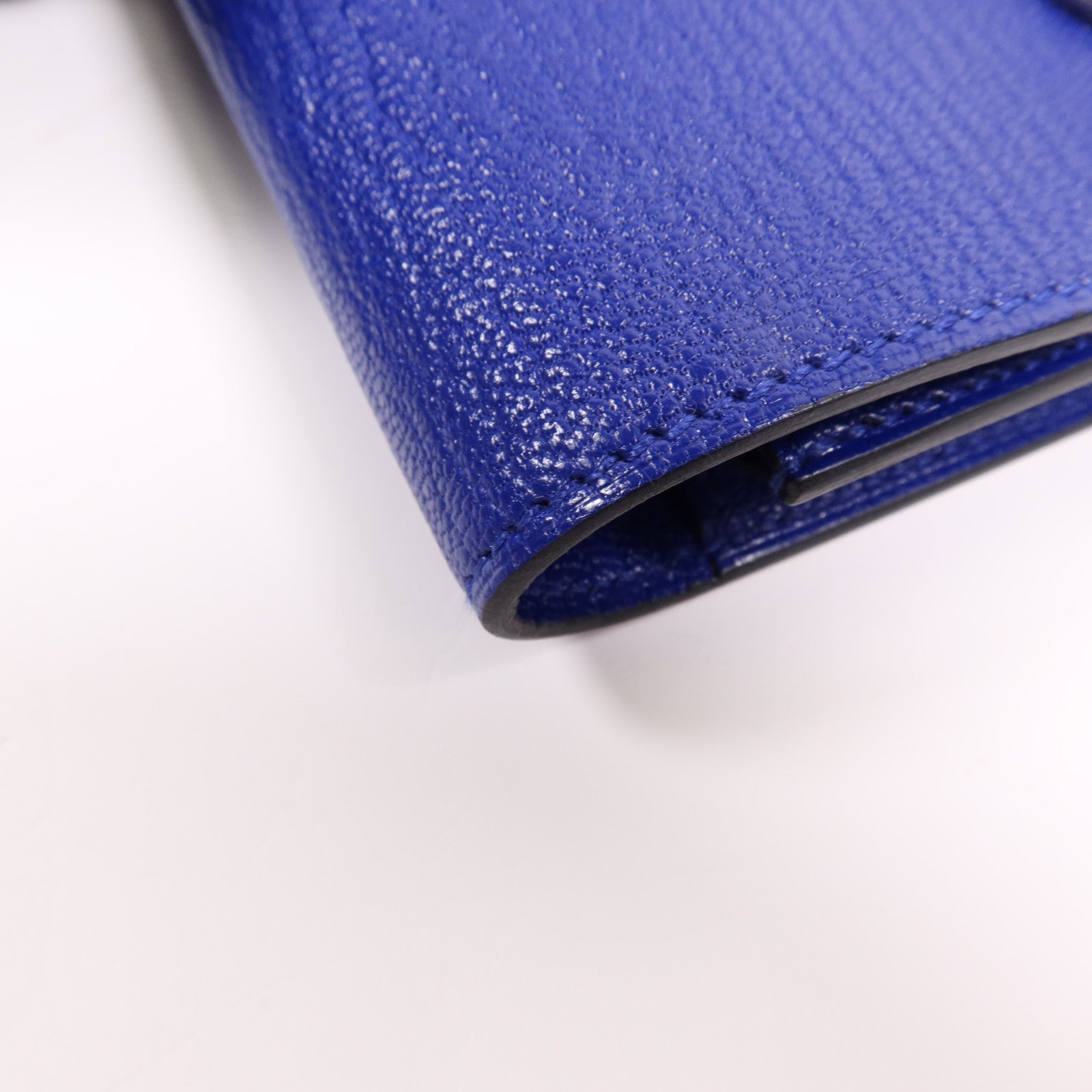 HERMES Chevre皮革Roulis Slim手拿包Bleu Electrique