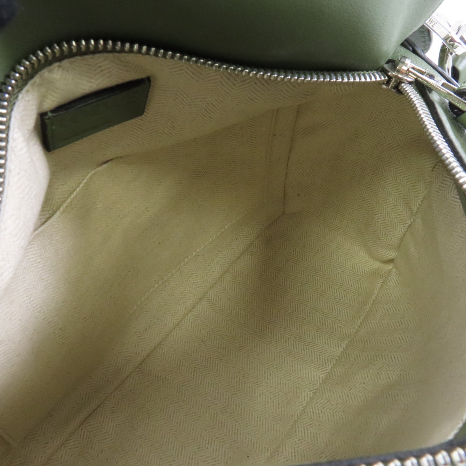 LOEWE 牛皮皮革Puzzle Small金扣手挽肩背兩用袋綠色