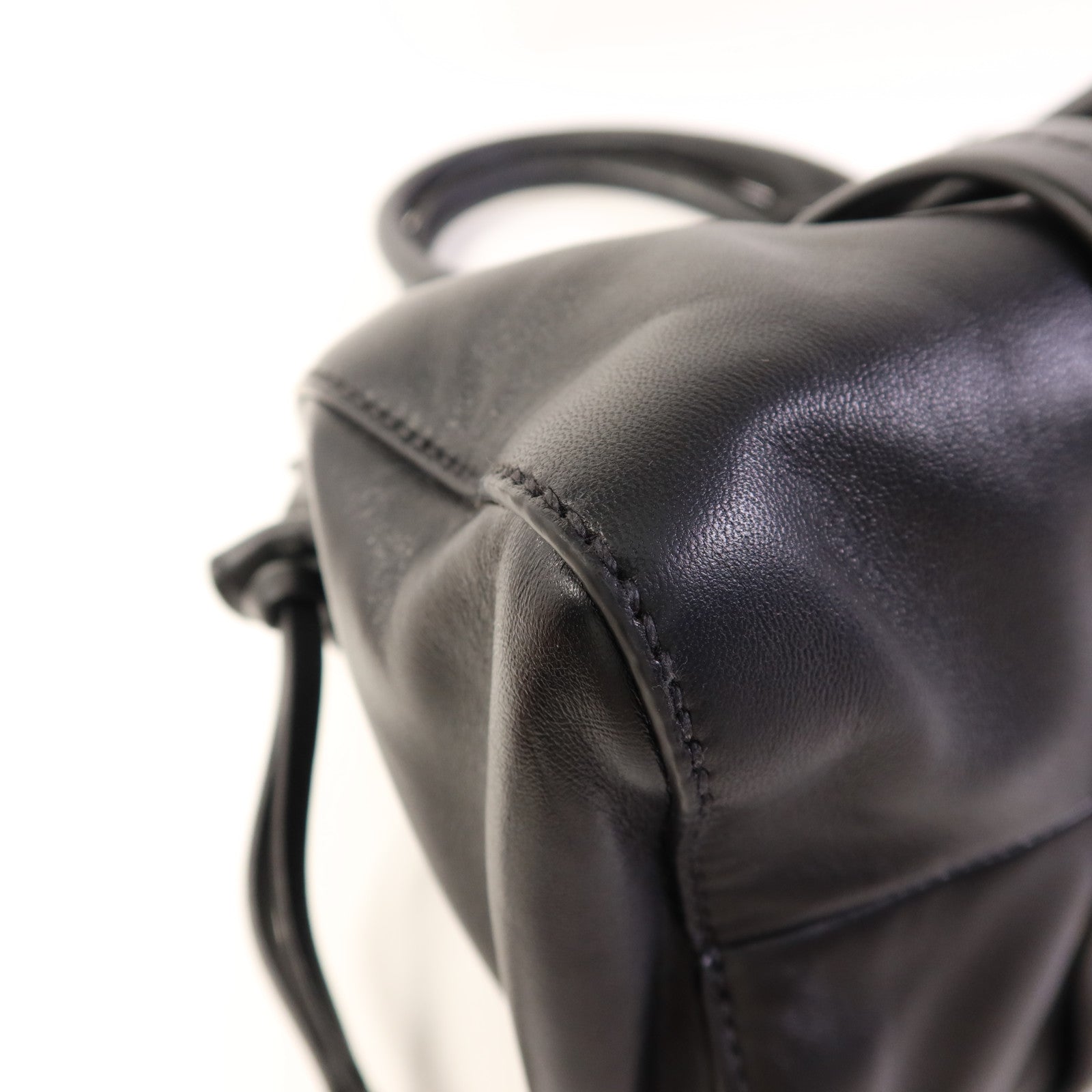 Miu Miu 羊皮皮革2 Way Shoudler Bag金扣手挽肩背兩用袋