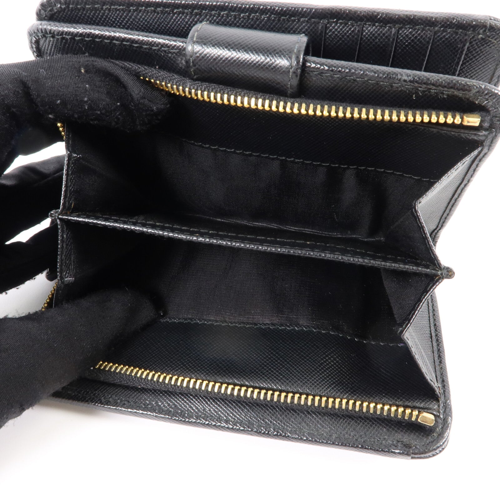 PRADA Saffiano皮革Bifold Wallet錢包