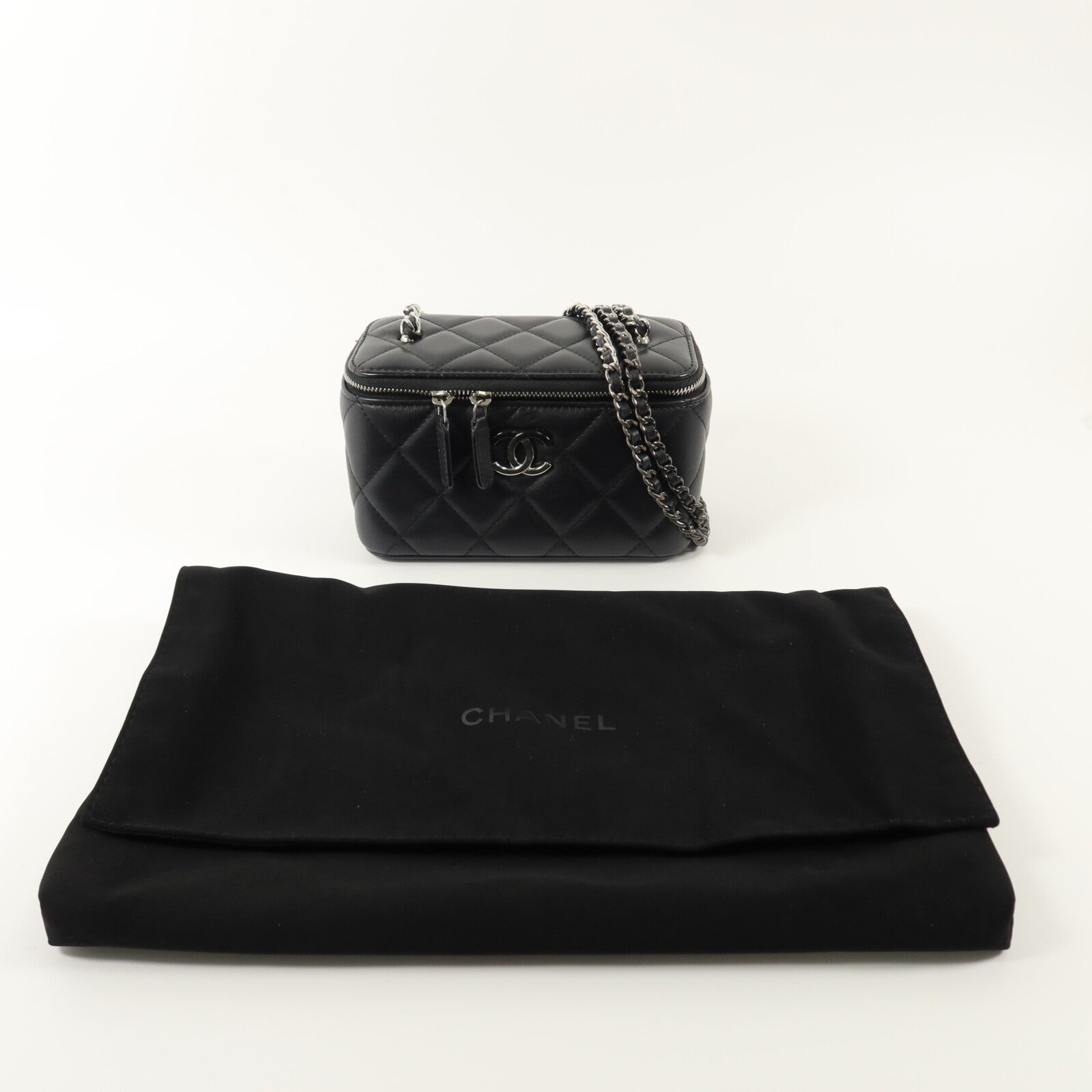 CHANEL 羊皮皮革Vanity Case鏈帶肩背袋