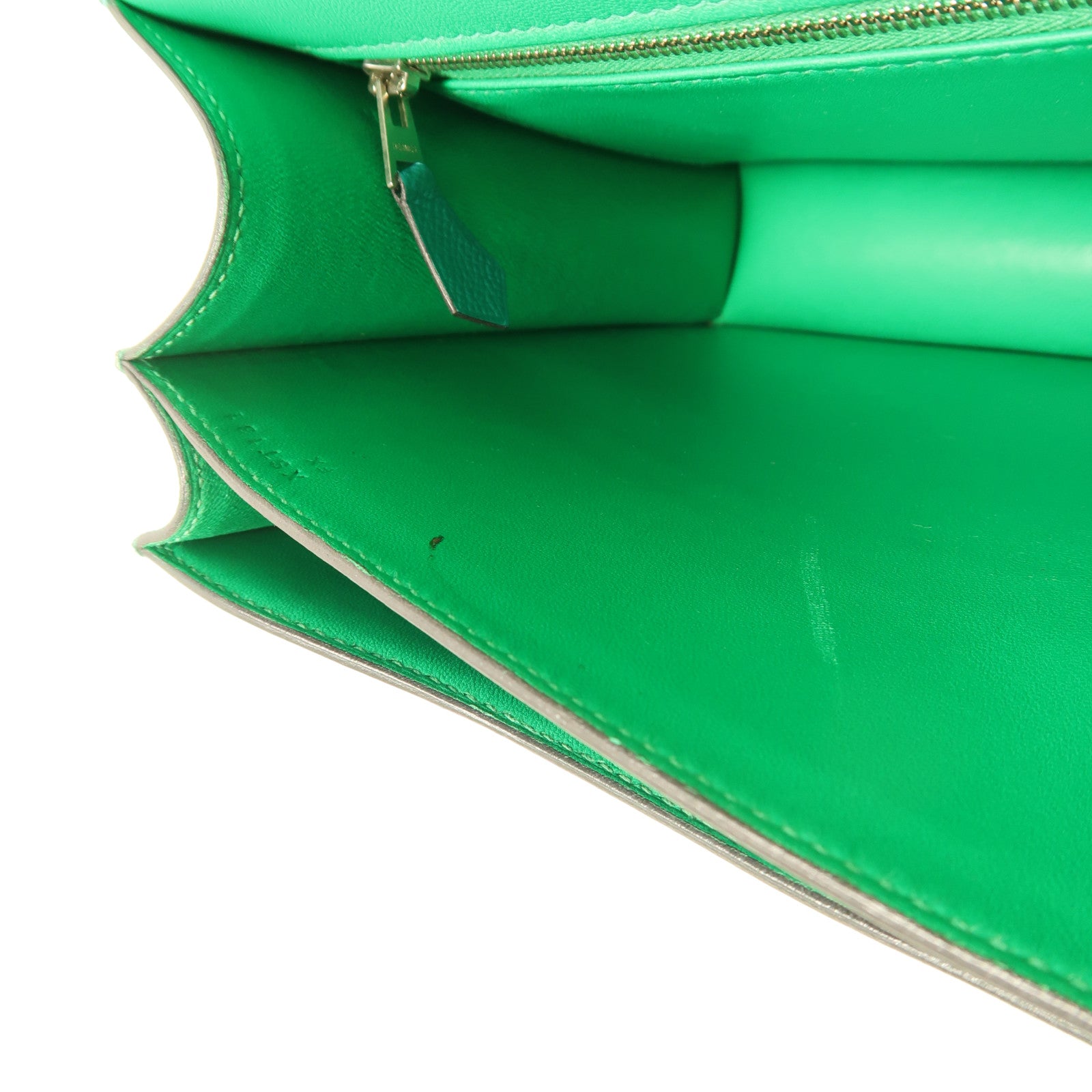 HERMES Epsom皮革Constance 24銀扣肩背袋Blue Paon/Menthe