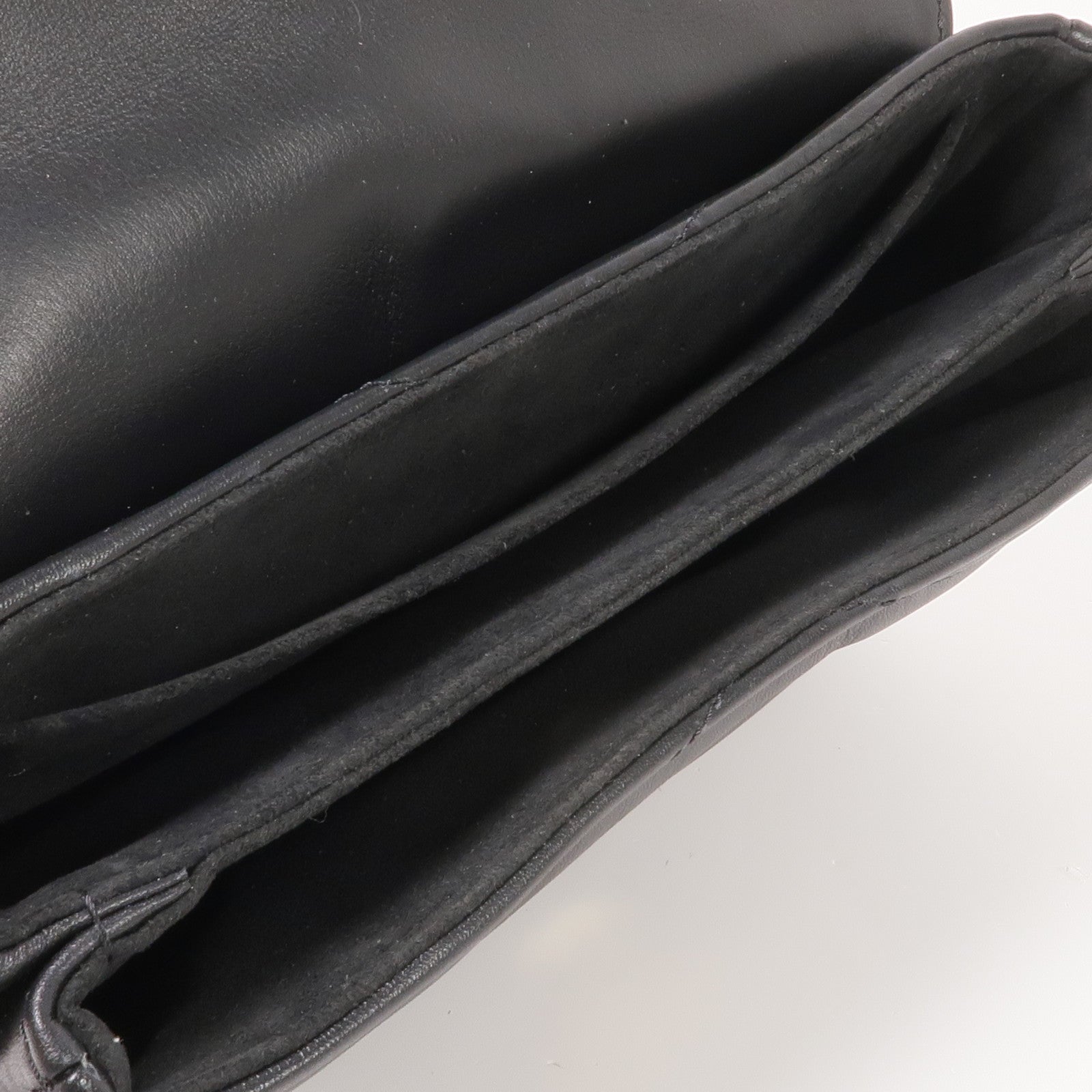 LOUIS VUITTON 牛皮皮革New Wave Chain Bag PM金扣鏈帶肩背袋