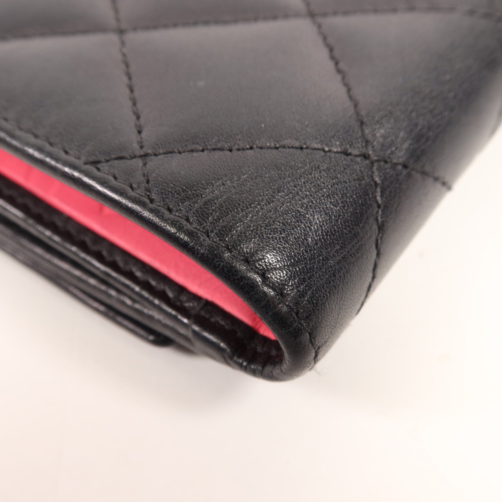 CHANEL 牛皮皮革Cambon Wallet銀扣錢包