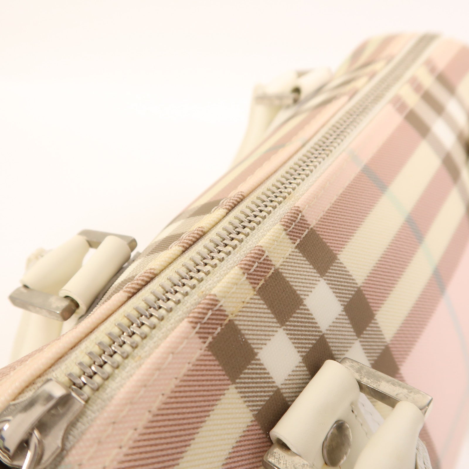 BURBERRY 塗層帆布Hand Bag銀扣手挽袋
