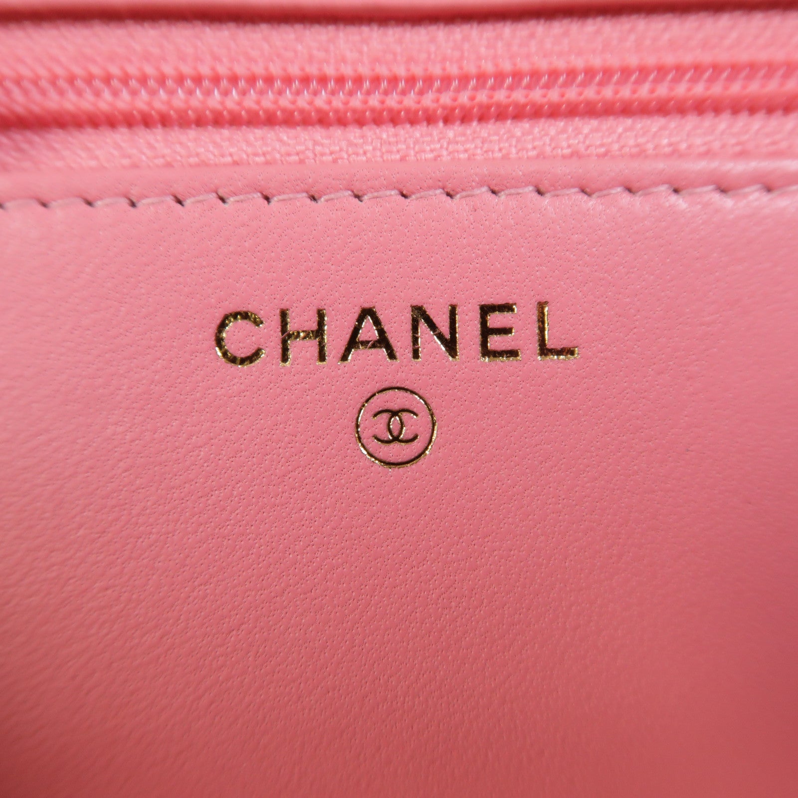 CHANEL 羊皮皮革WOC Wallet On Chain金扣鏈帶肩背袋