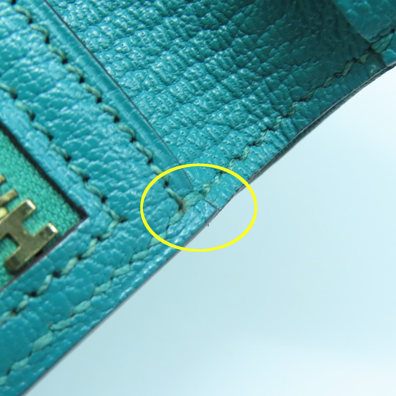 HERMES Chevre Leather Bearn Wallet Gold Buckle Wallet Peacock Blue