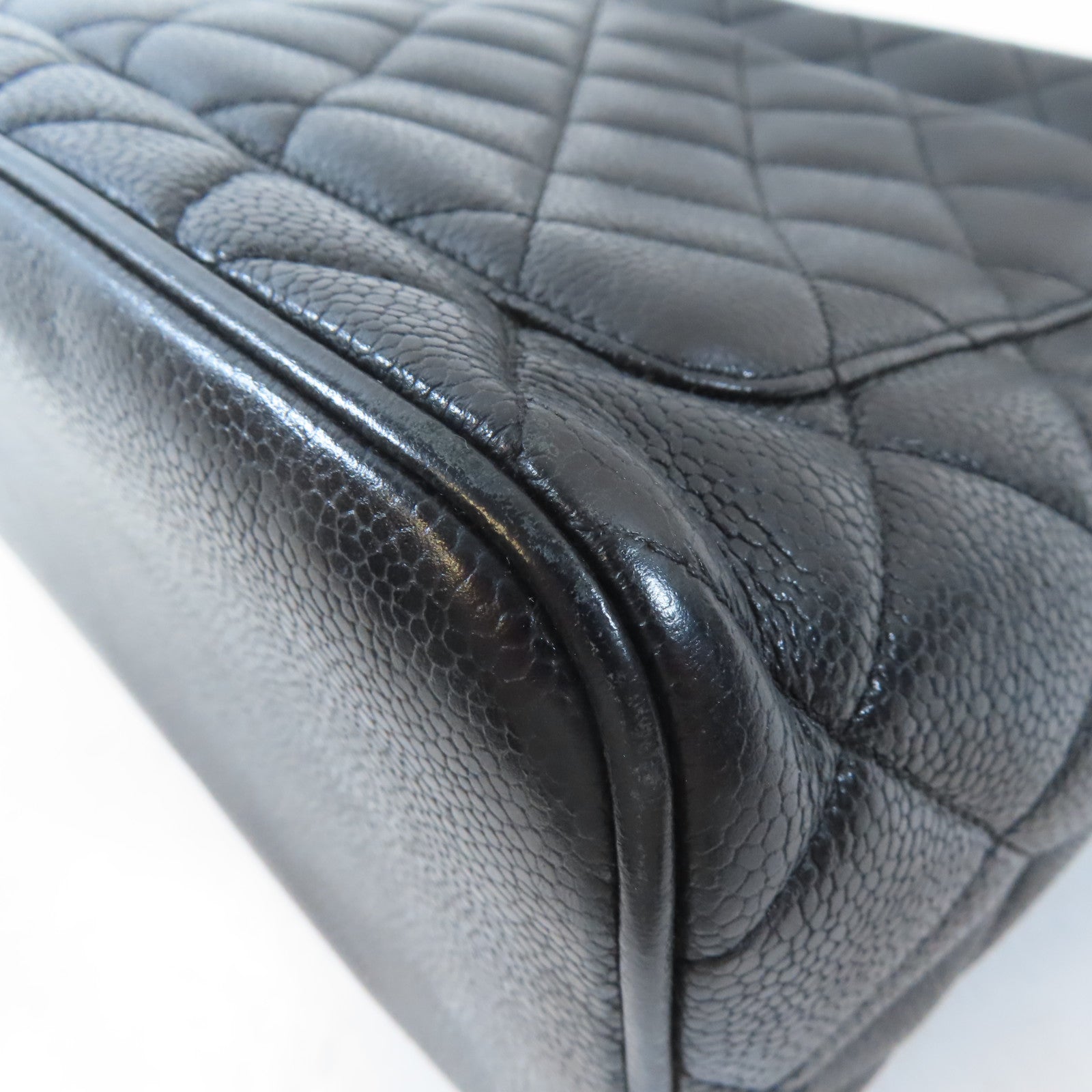 CHANEL (PRICE DOWN) Quilted CC Medallion Tote Bag Shoulder Bag Calfskin Leather Black