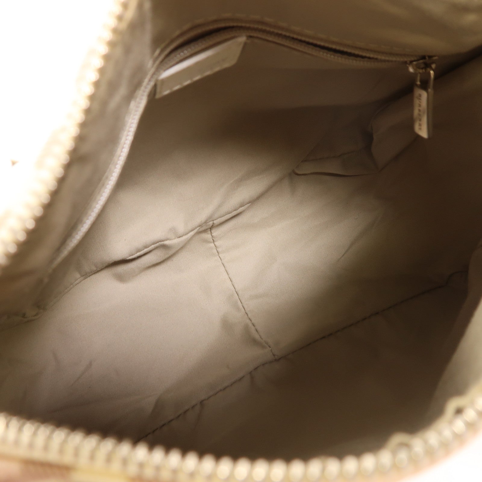 BURBERRY 塗層帆布Hand Bag銀扣手挽袋