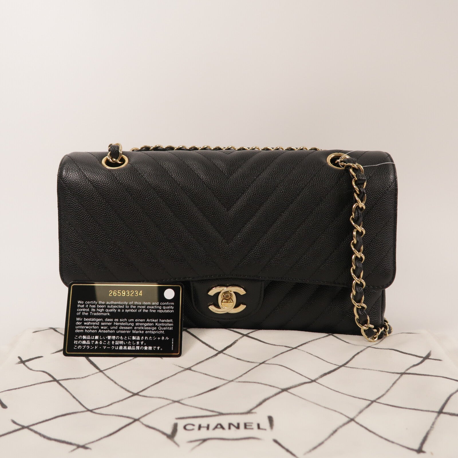 CHANEL 牛皮皮革Classic 25 Chevron鏈帶肩背袋