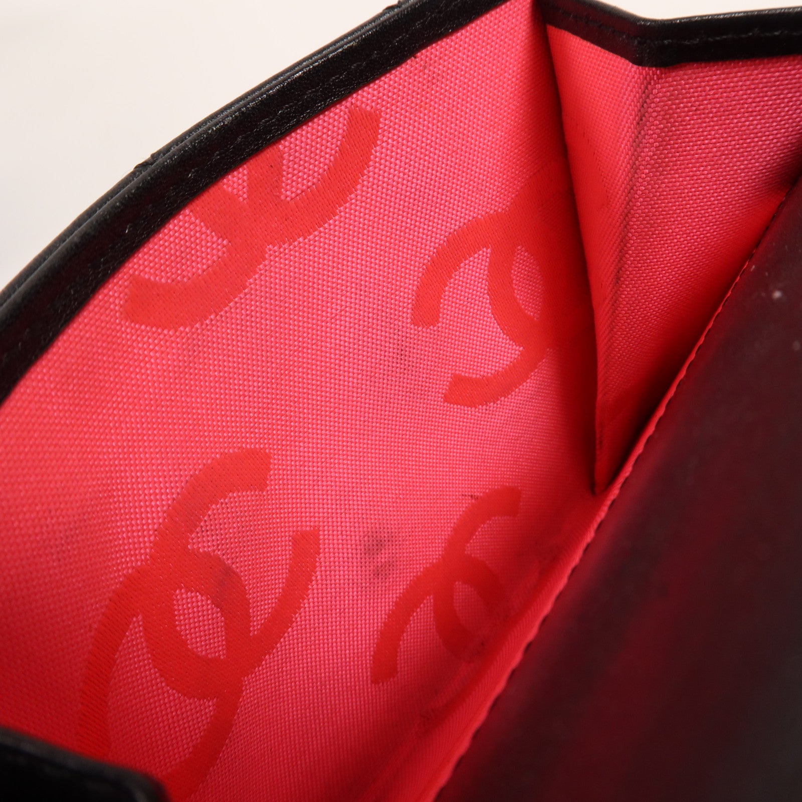 CHANEL 牛皮皮革Cambon Wallet銀扣錢包