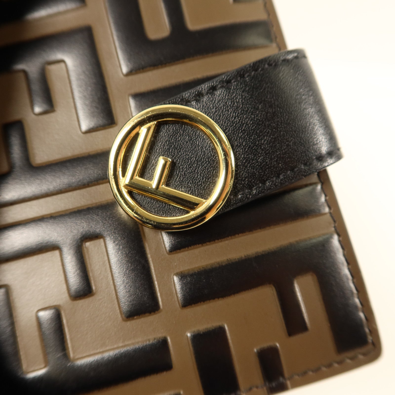 FENDI 牛皮皮革Wallet金扣錢包