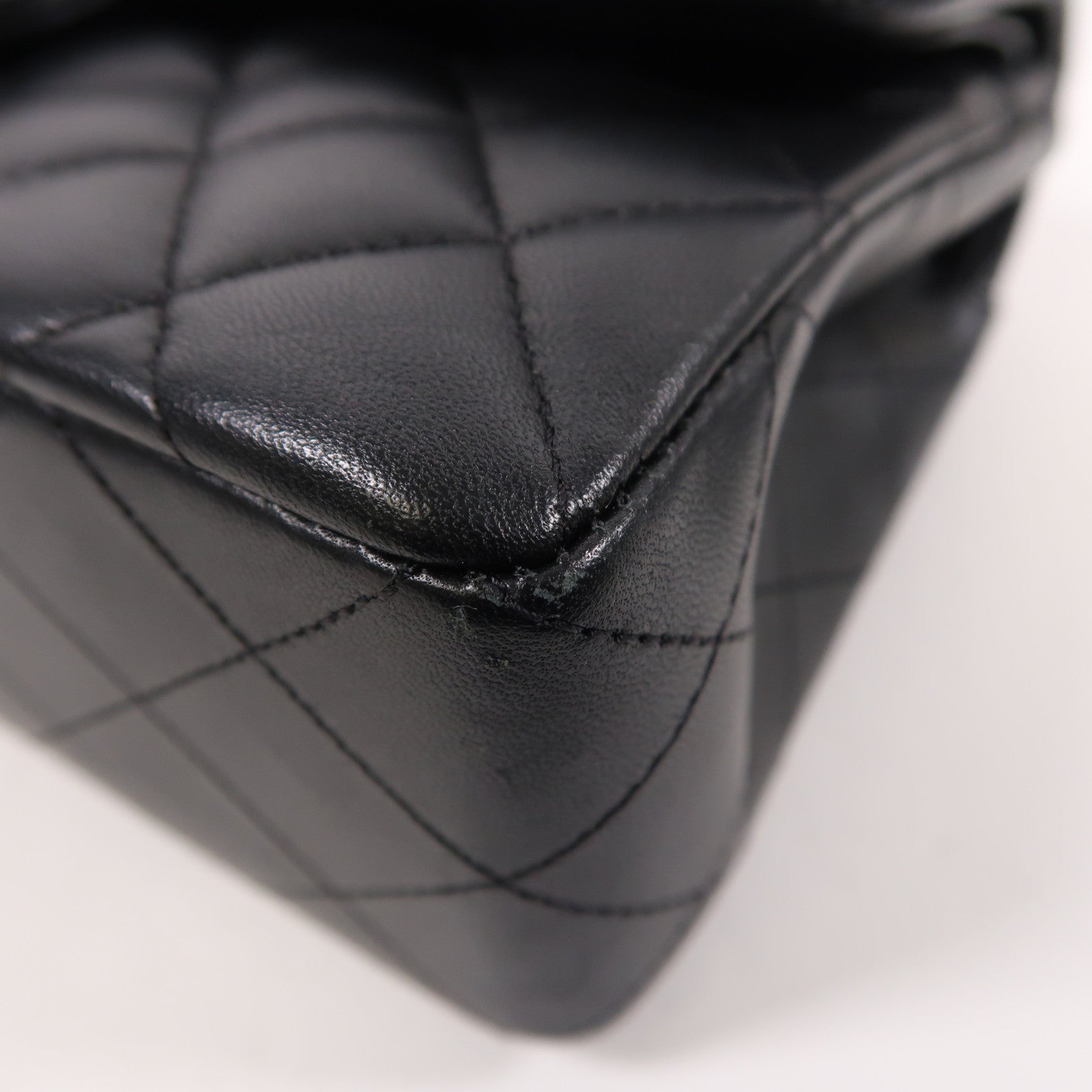 CHANEL 羊皮皮革Classic 23銀扣鏈帶肩背袋