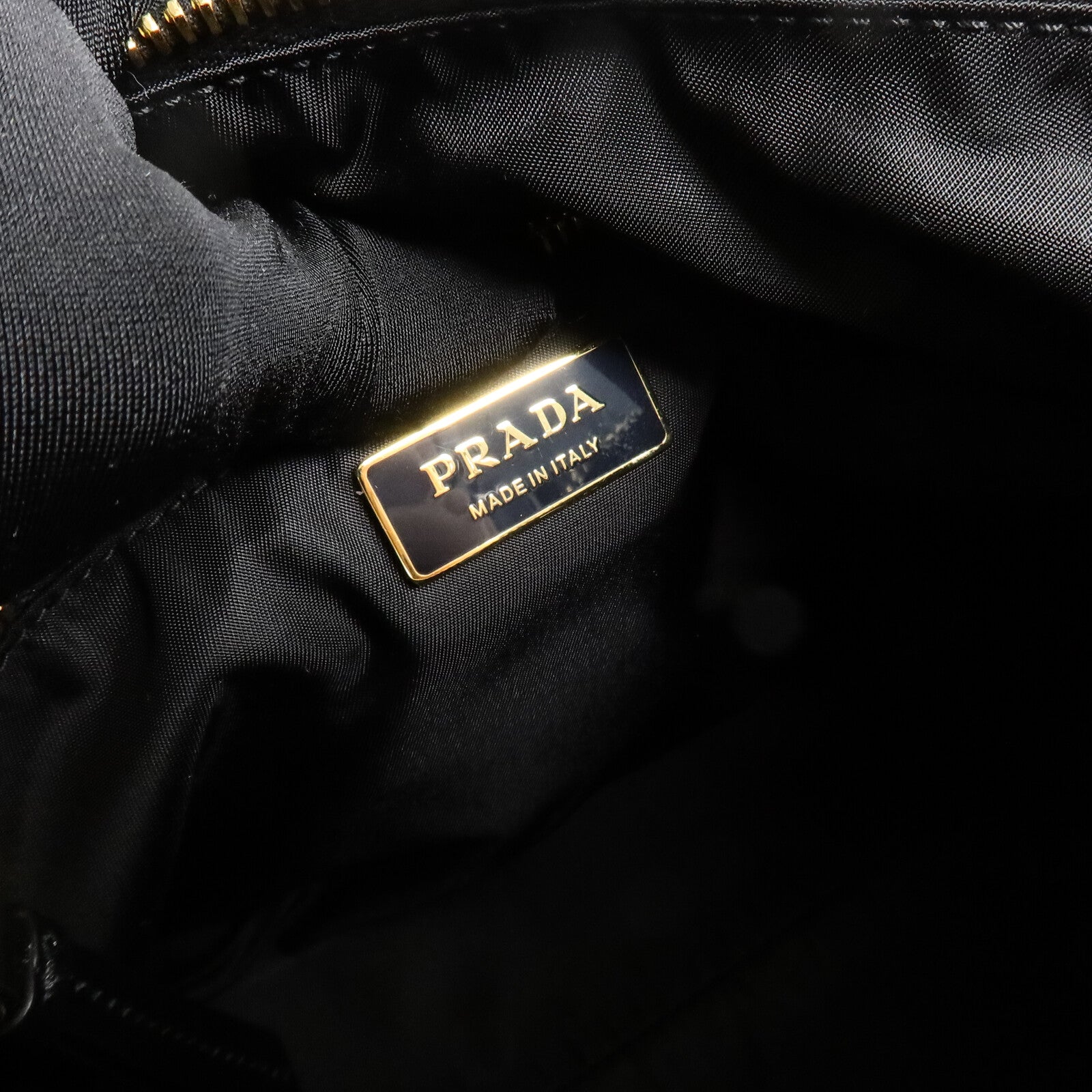 PRADA 尼龍Explore Large手挽肩背兩用袋