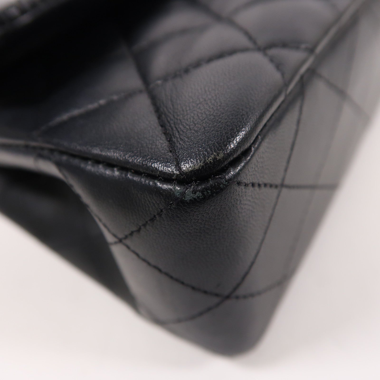 CHANEL 羊皮皮革Classic 23銀扣鏈帶肩背袋