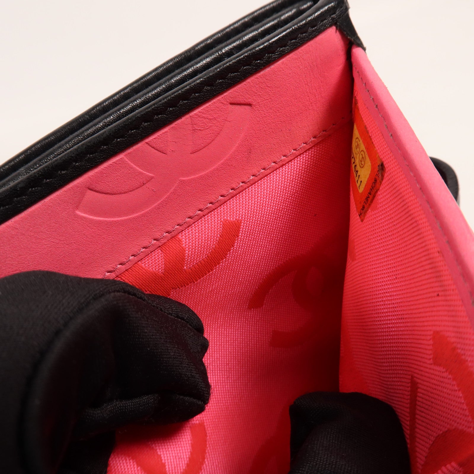 CHANEL 牛皮皮革Cambon Wallet銀扣錢包