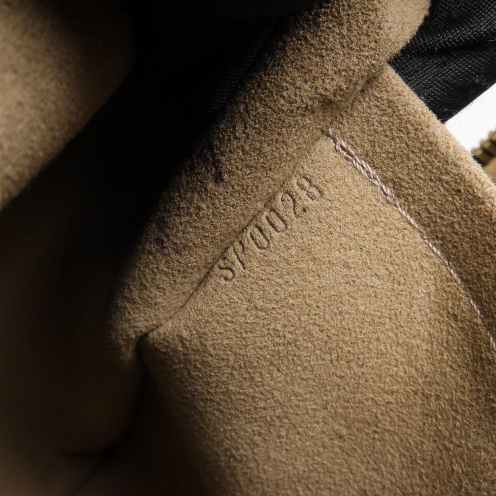 LOUIS VUITTON Monogram Multicolore Priscilla金扣手挽袋