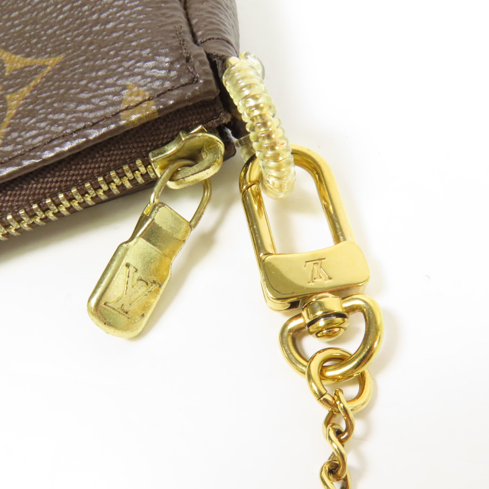 LOUIS VUITTON Monogram Mini Pochette Accessoires金扣手挽袋