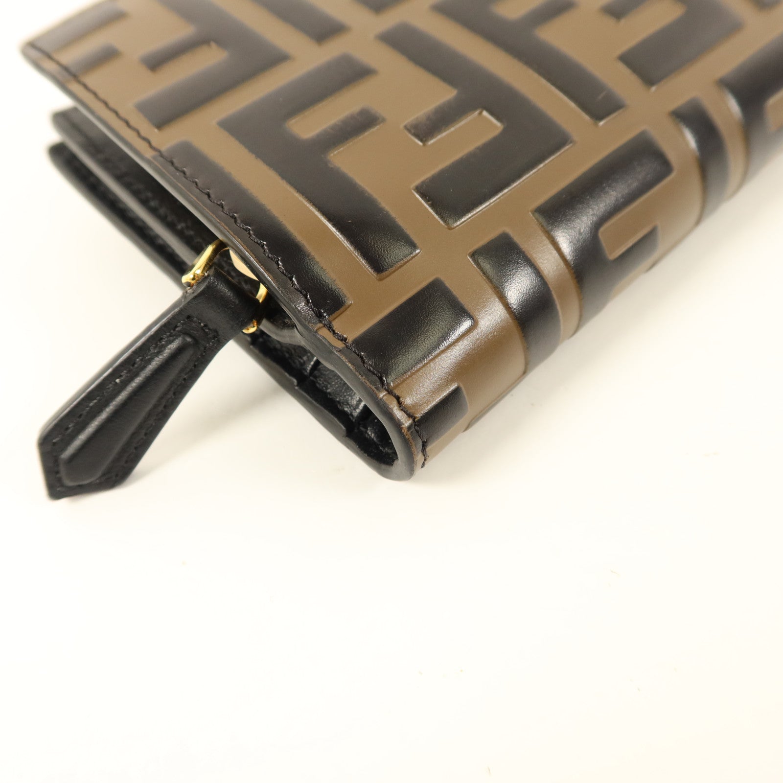 FENDI 牛皮皮革Wallet金扣錢包
