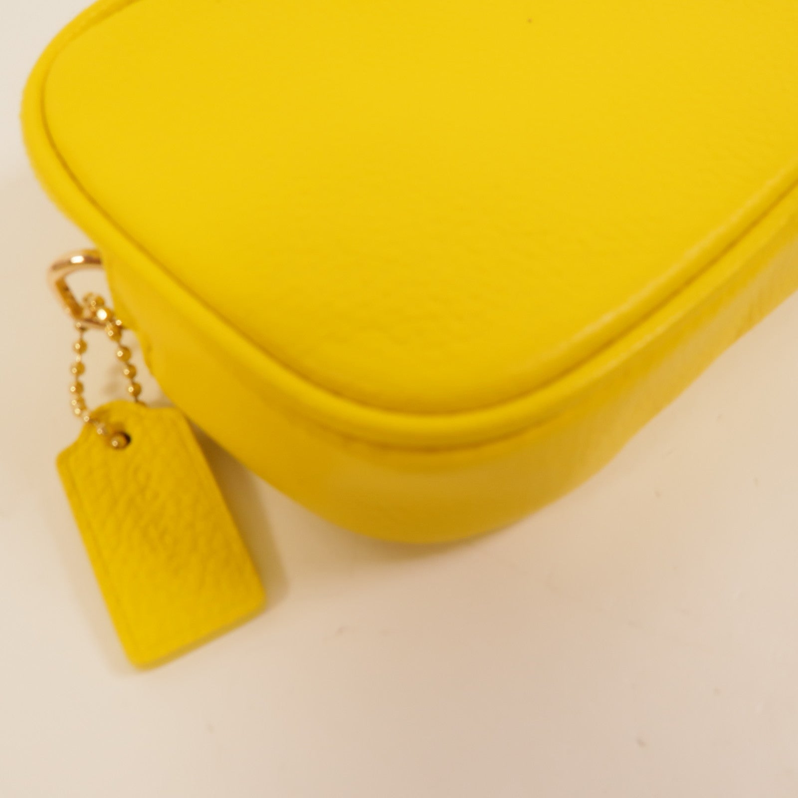 COACH 牛皮皮革Shoulder Bag肩背袋
