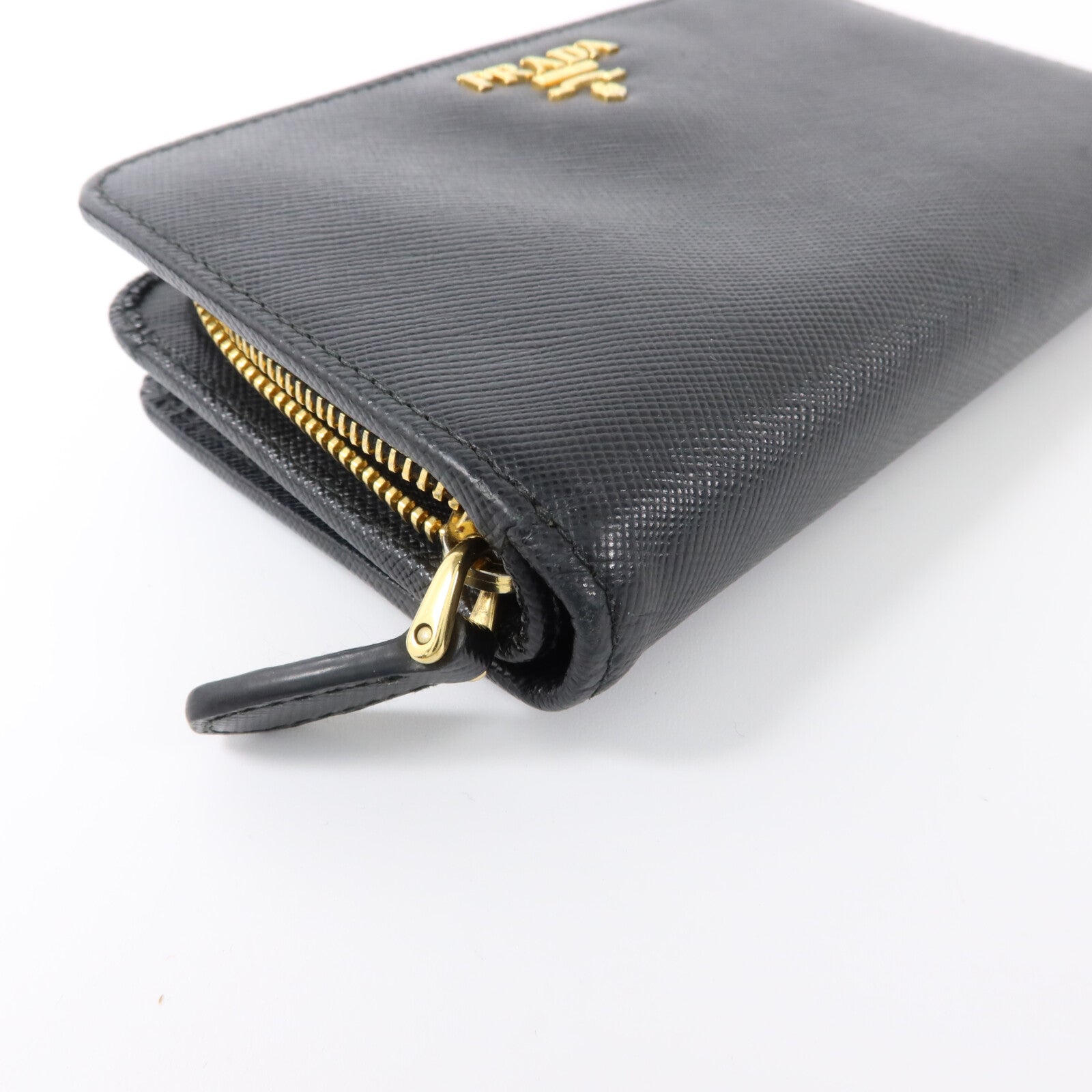 PRADA Saffiano皮革Bifold Wallet錢包