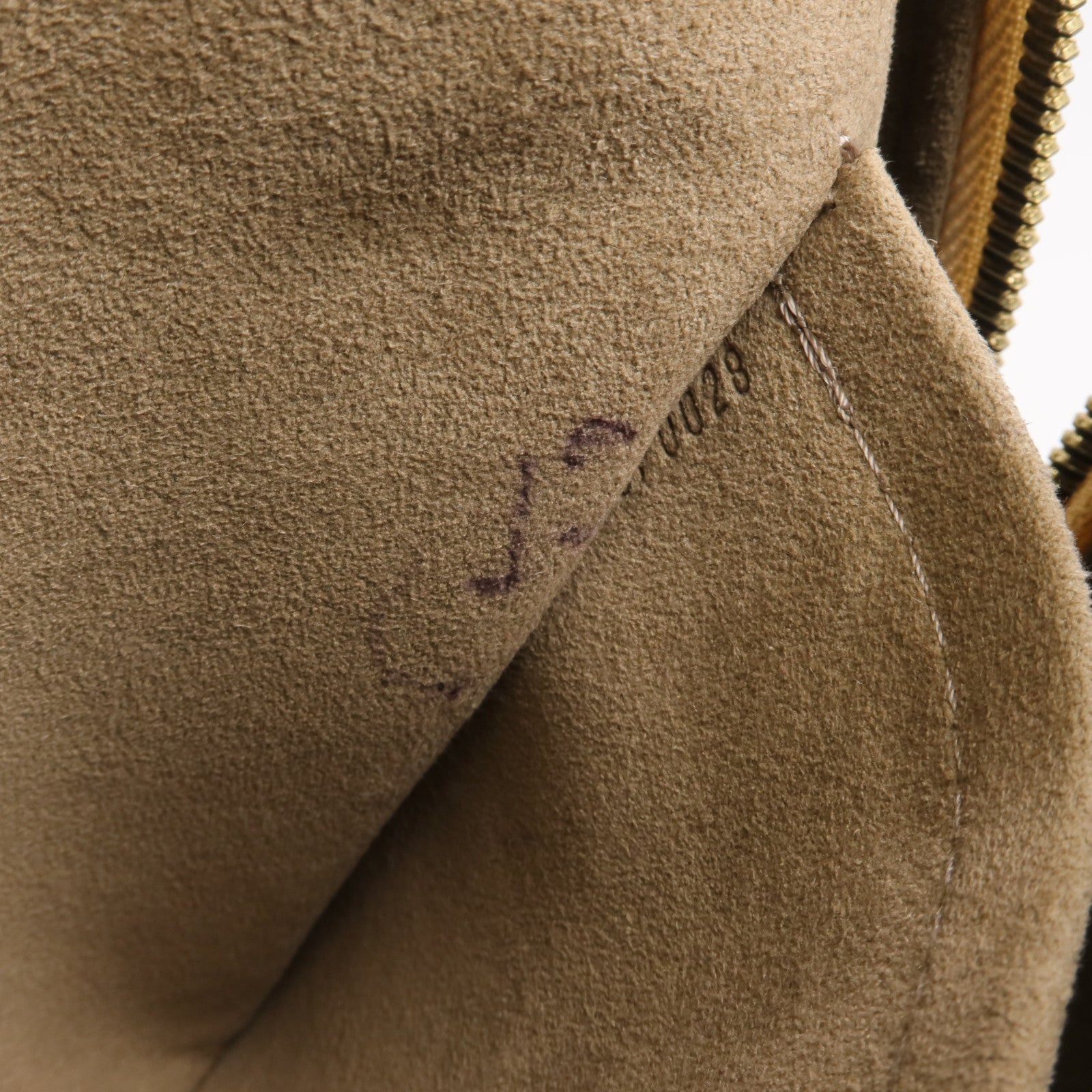 LOUIS VUITTON Monogram Multicolore Priscilla金扣手挽袋