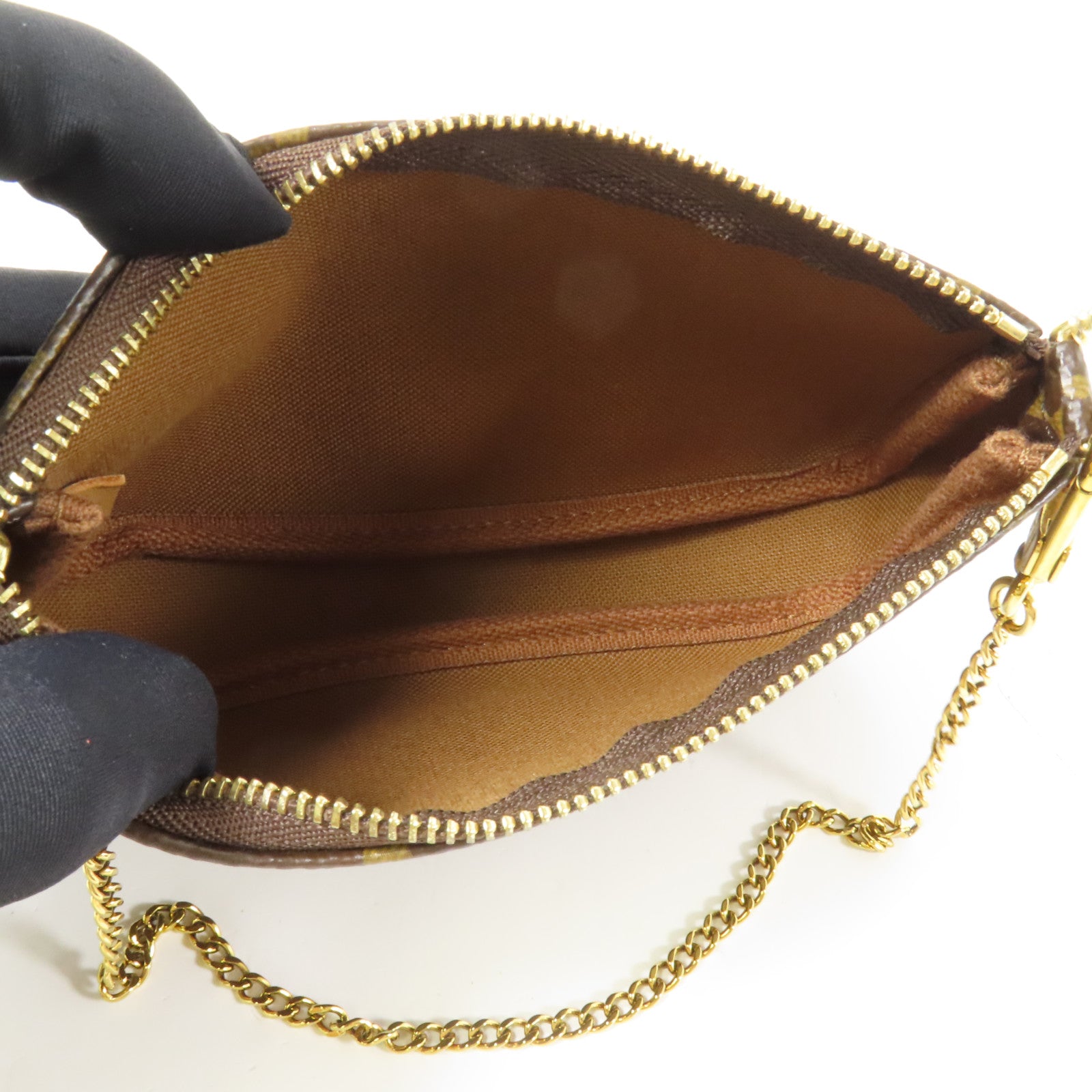 LOUIS VUITTON Monogram Mini Pochette Accessoires金扣手挽袋