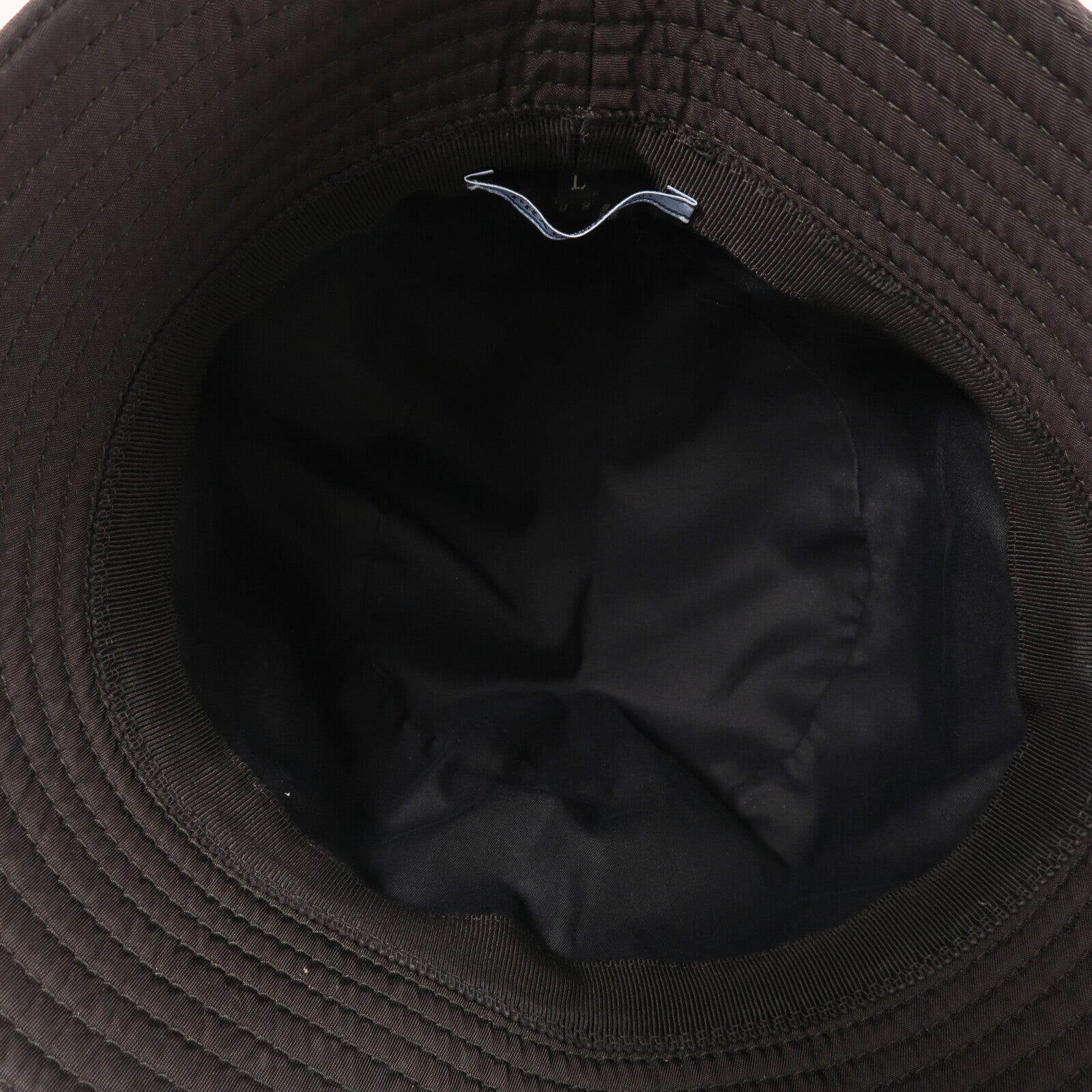 PRADA 尼龍Re-Nylon Bucket Hat L帽子
