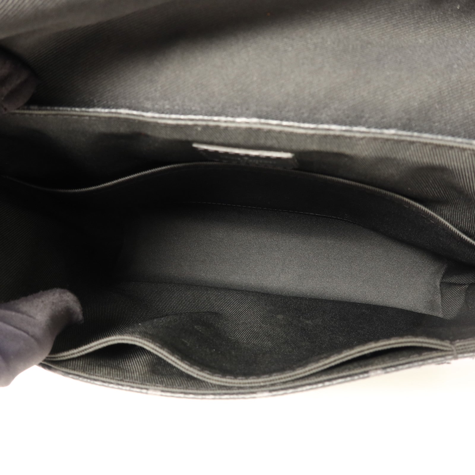 LOUIS VUITTON Monogram Eclipse District PM銀扣肩背袋