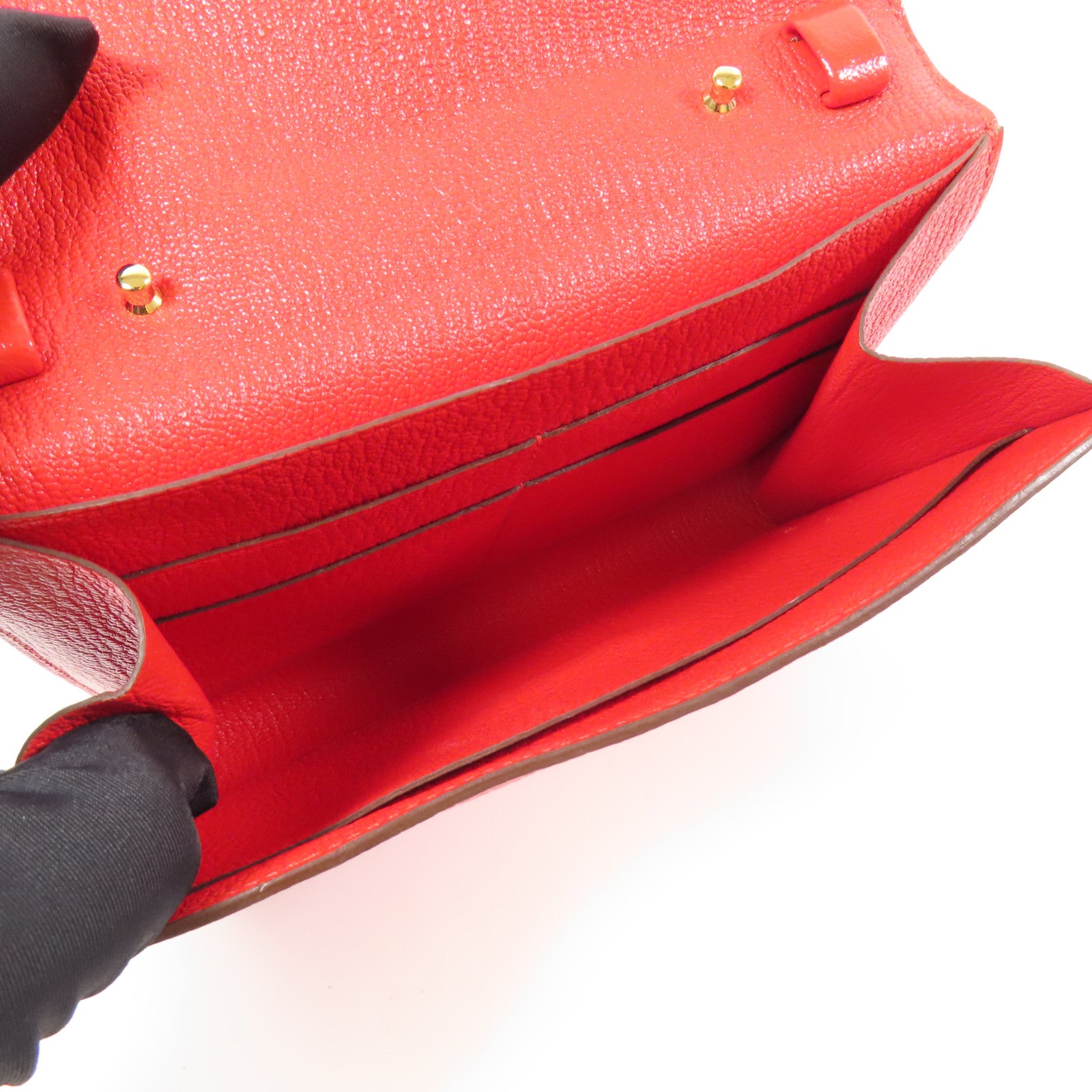 HERMES Chevre皮革Clic 16金扣肩背袋Rouge De Coeur