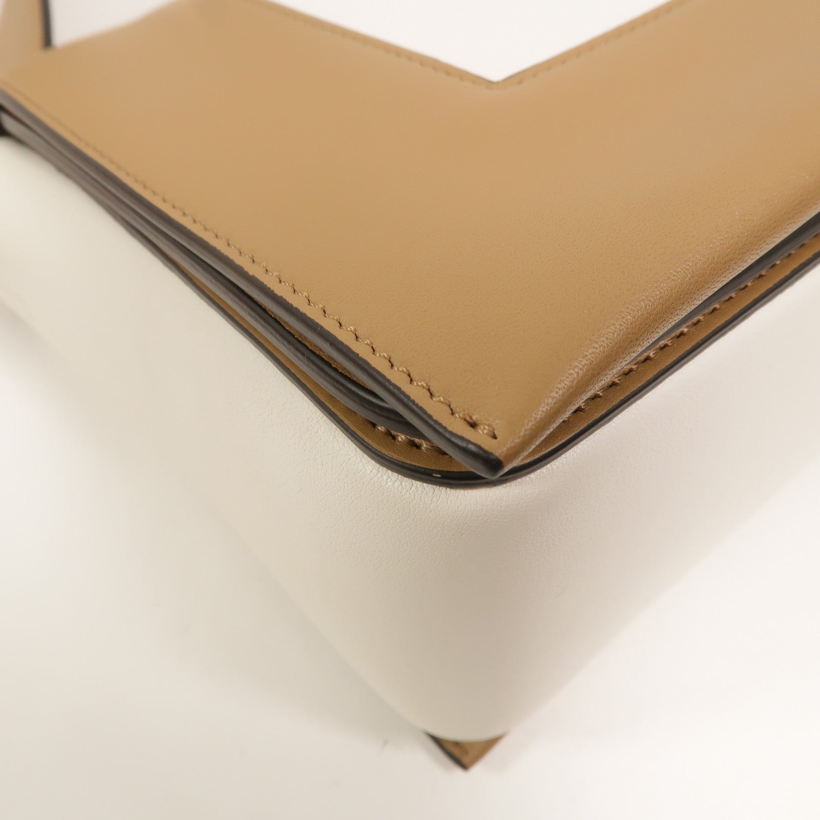 CELINE 牛皮皮革Frame Bag肩背袋