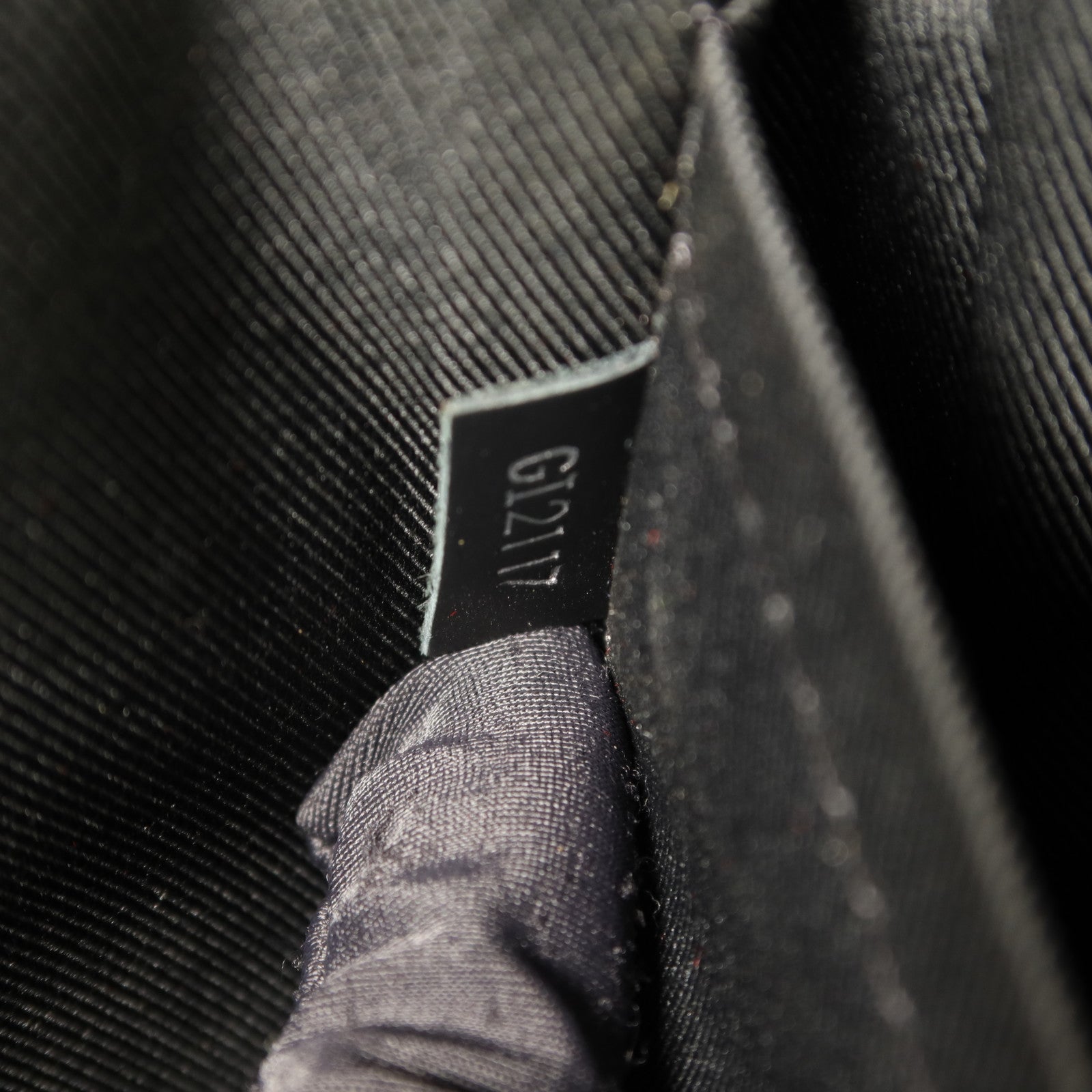 LOUIS VUITTON Monogram Eclipse District PM銀扣肩背袋