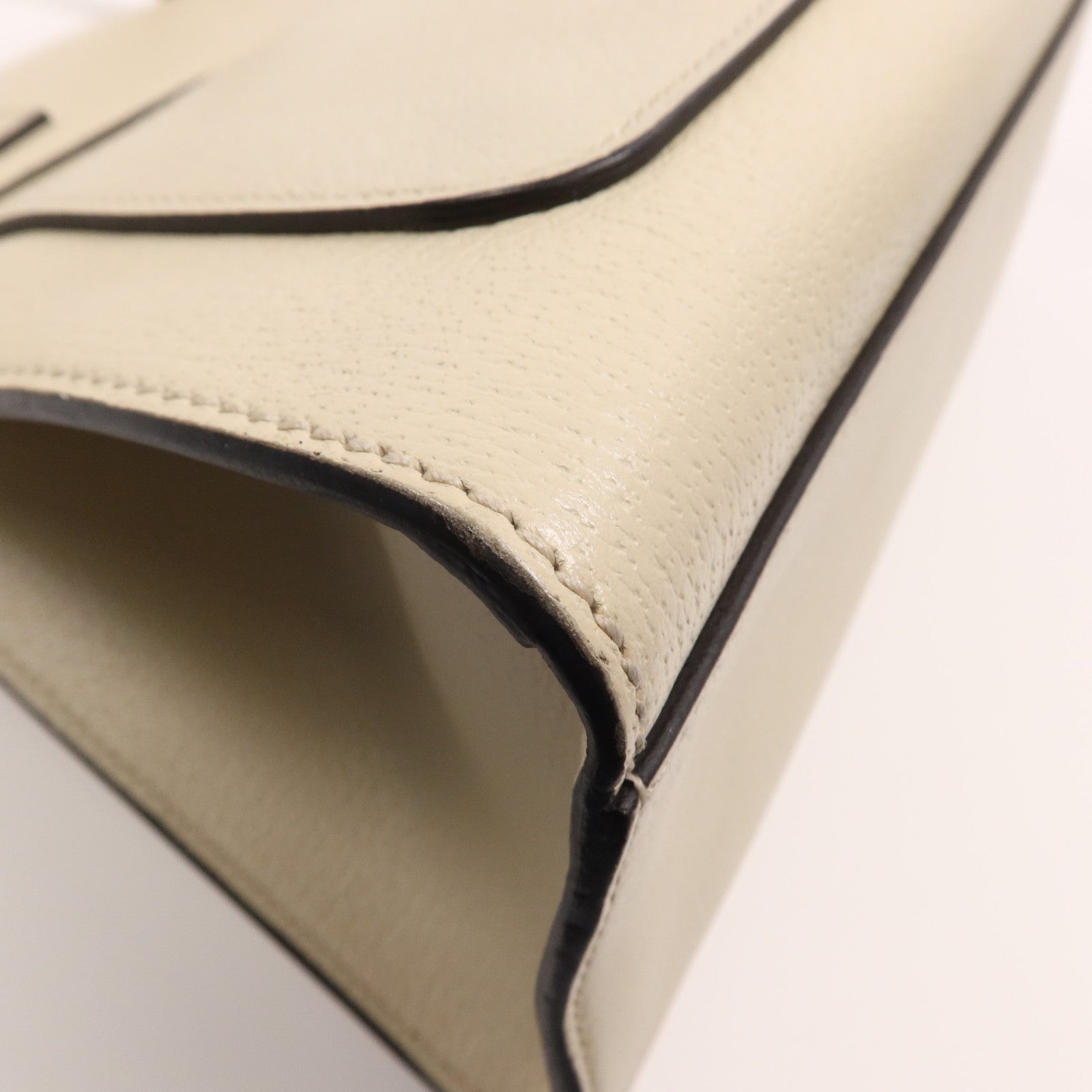 GUCCI 牛皮皮革Totern Butterfly金扣手挽肩背兩用袋