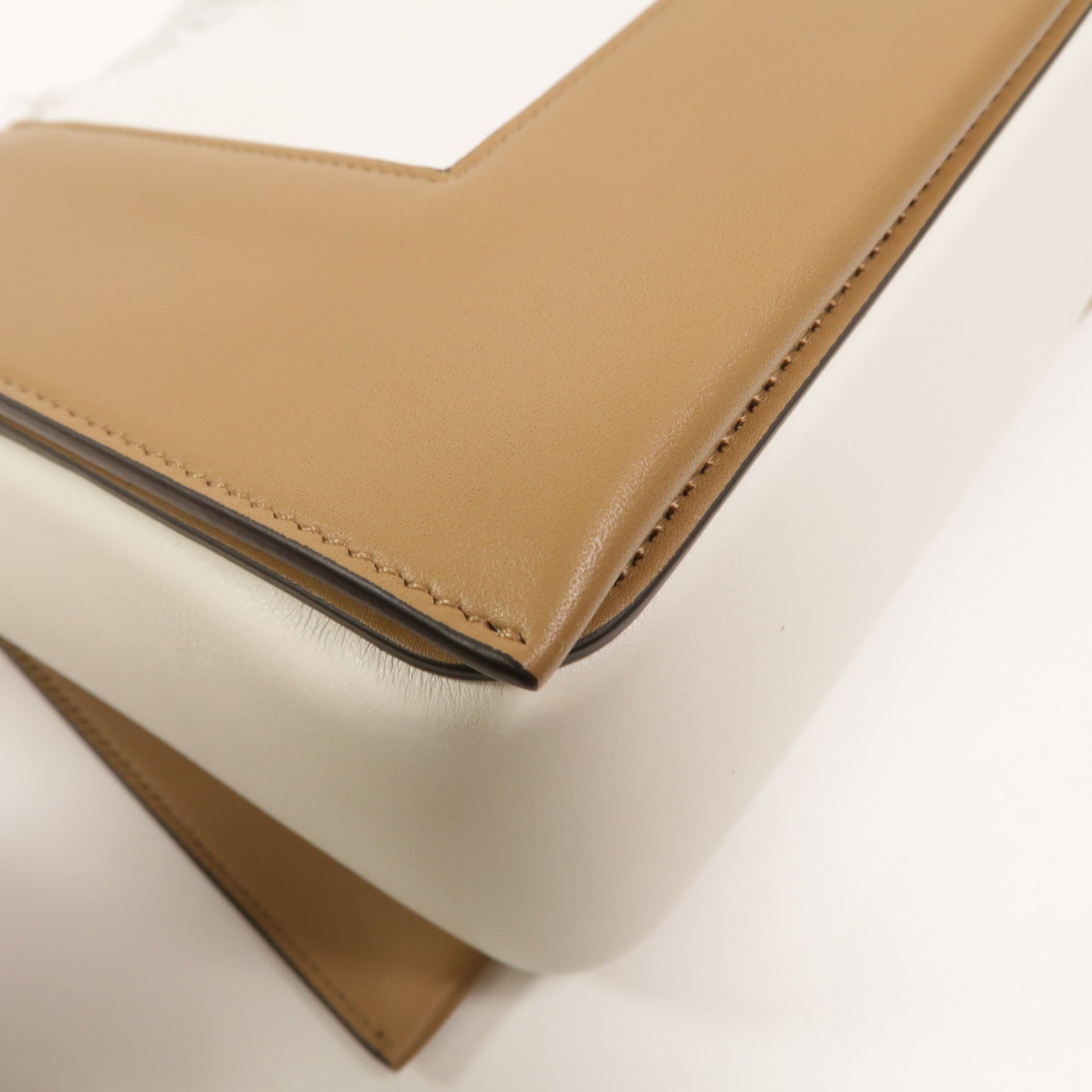 CELINE 牛皮皮革Frame Bag肩背袋