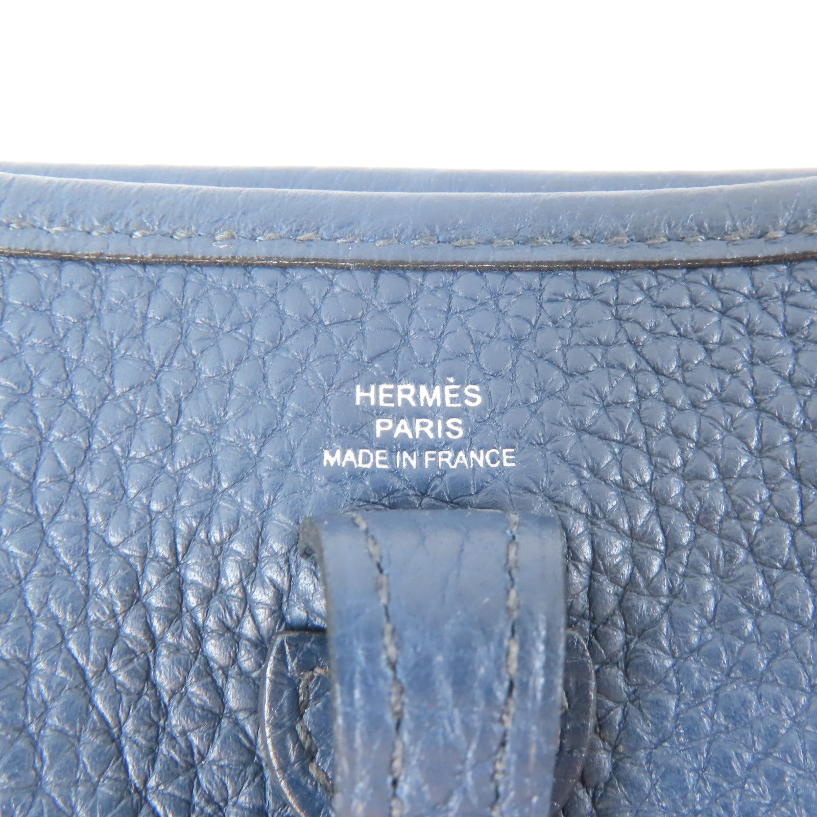 HERMES Clemence皮革Evelyne TPM銀扣肩背袋Bleu De Prusse/藍色