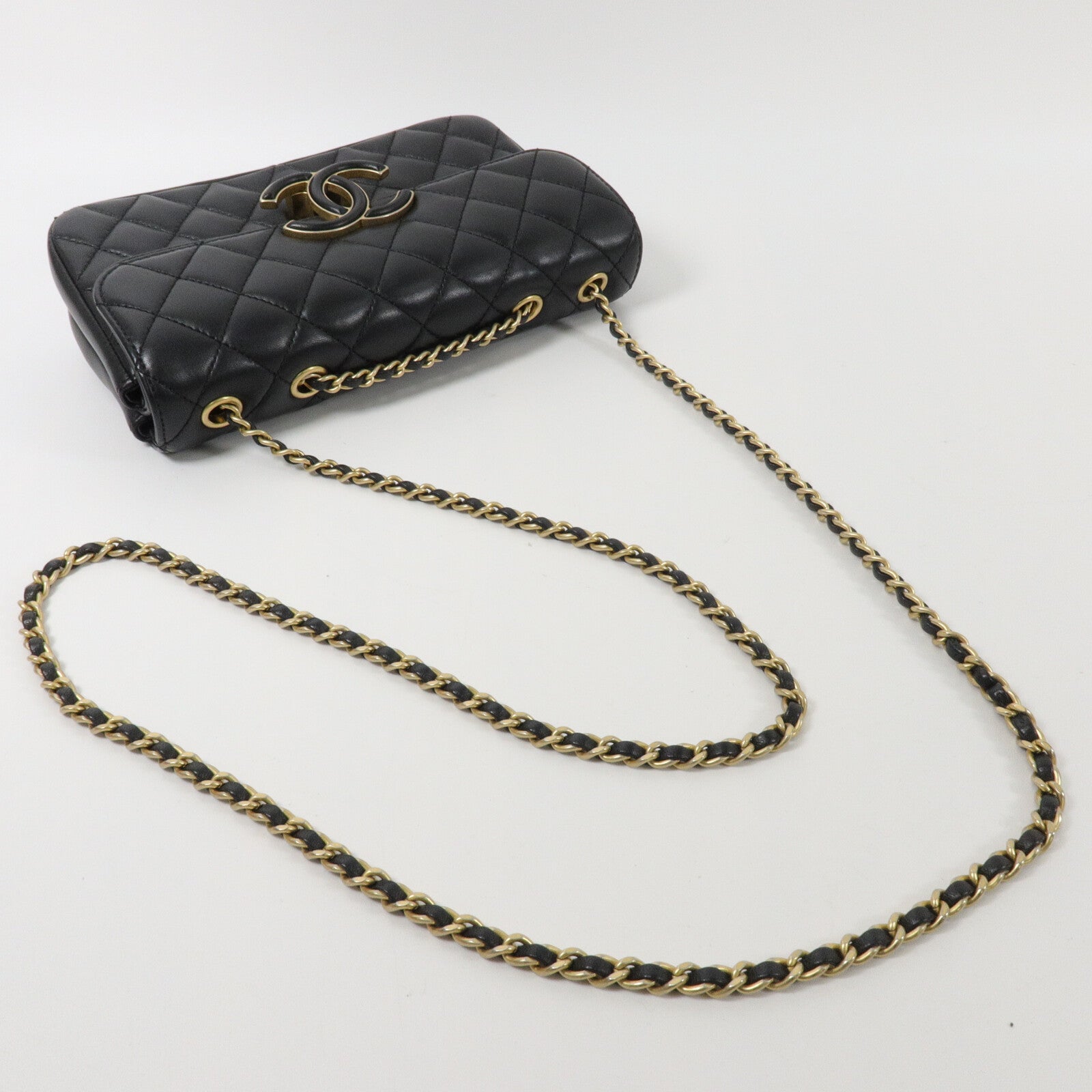CHANEL 羊皮皮革CC Chic Flap Bag鏈帶肩背袋