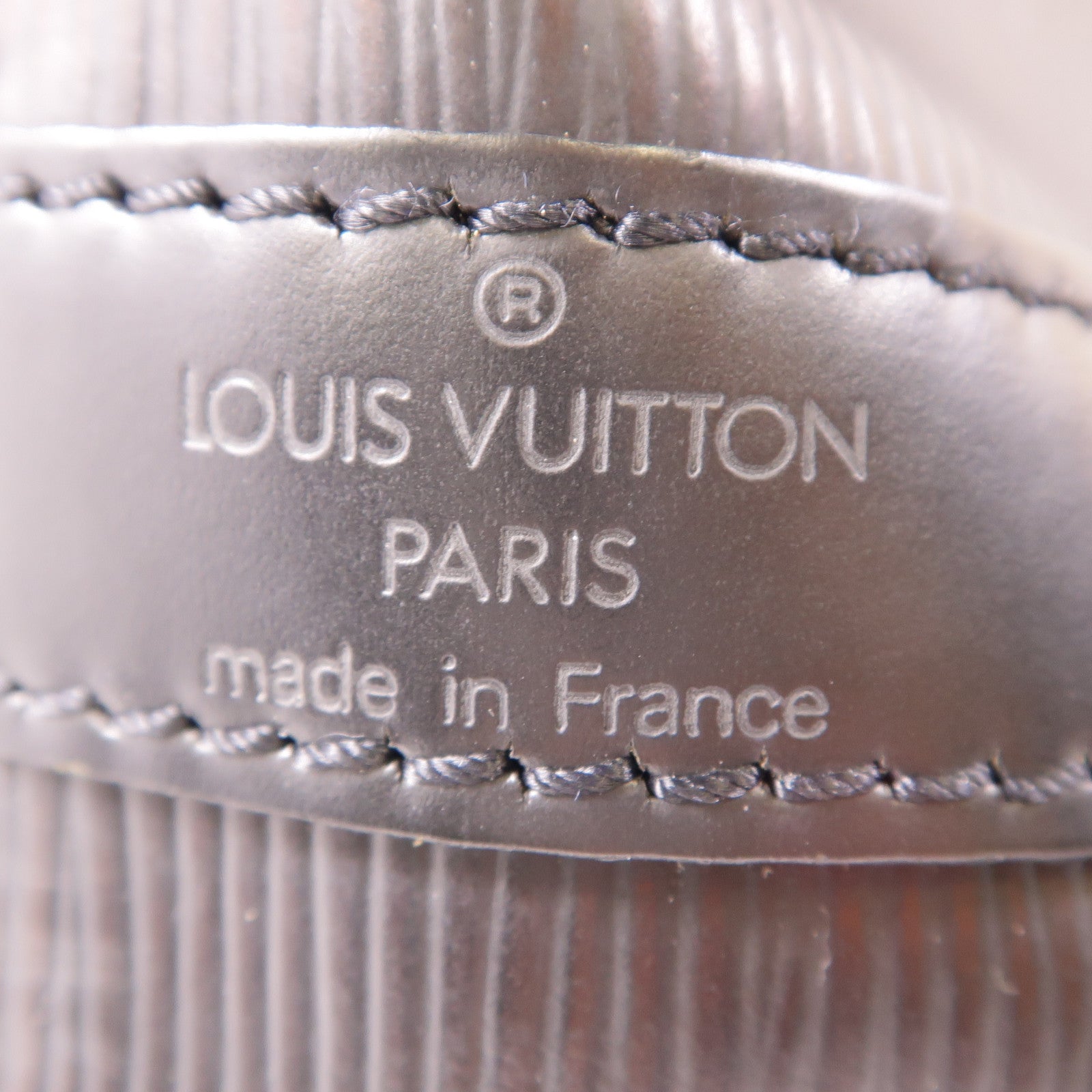 LOUIS VUITTON Epi Noe金扣肩背袋
