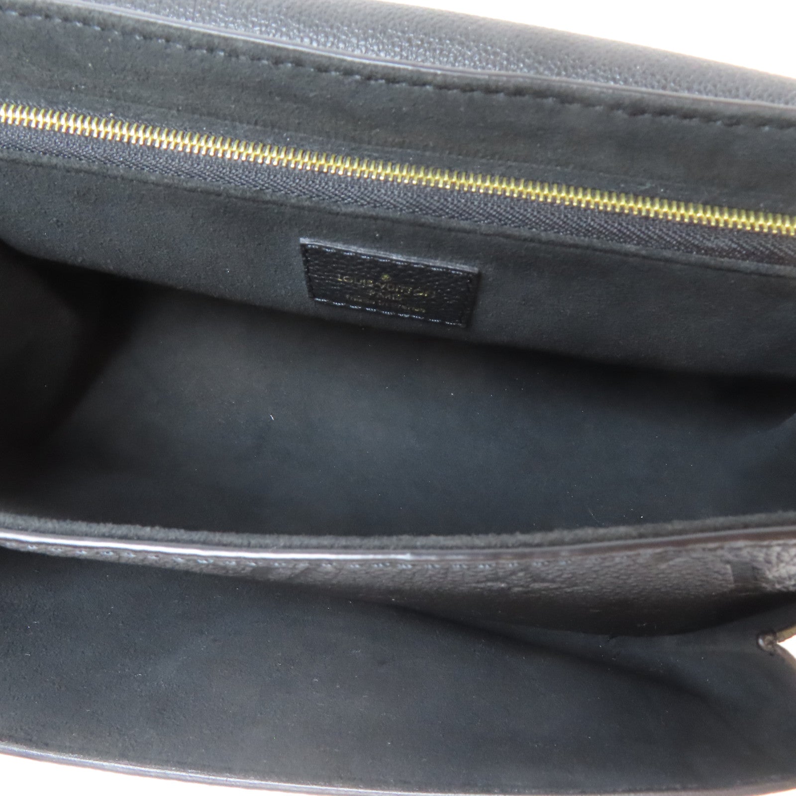 LOUIS VUITTON Monogram Empreinte Vavin PM金扣鏈帶肩背袋黑色